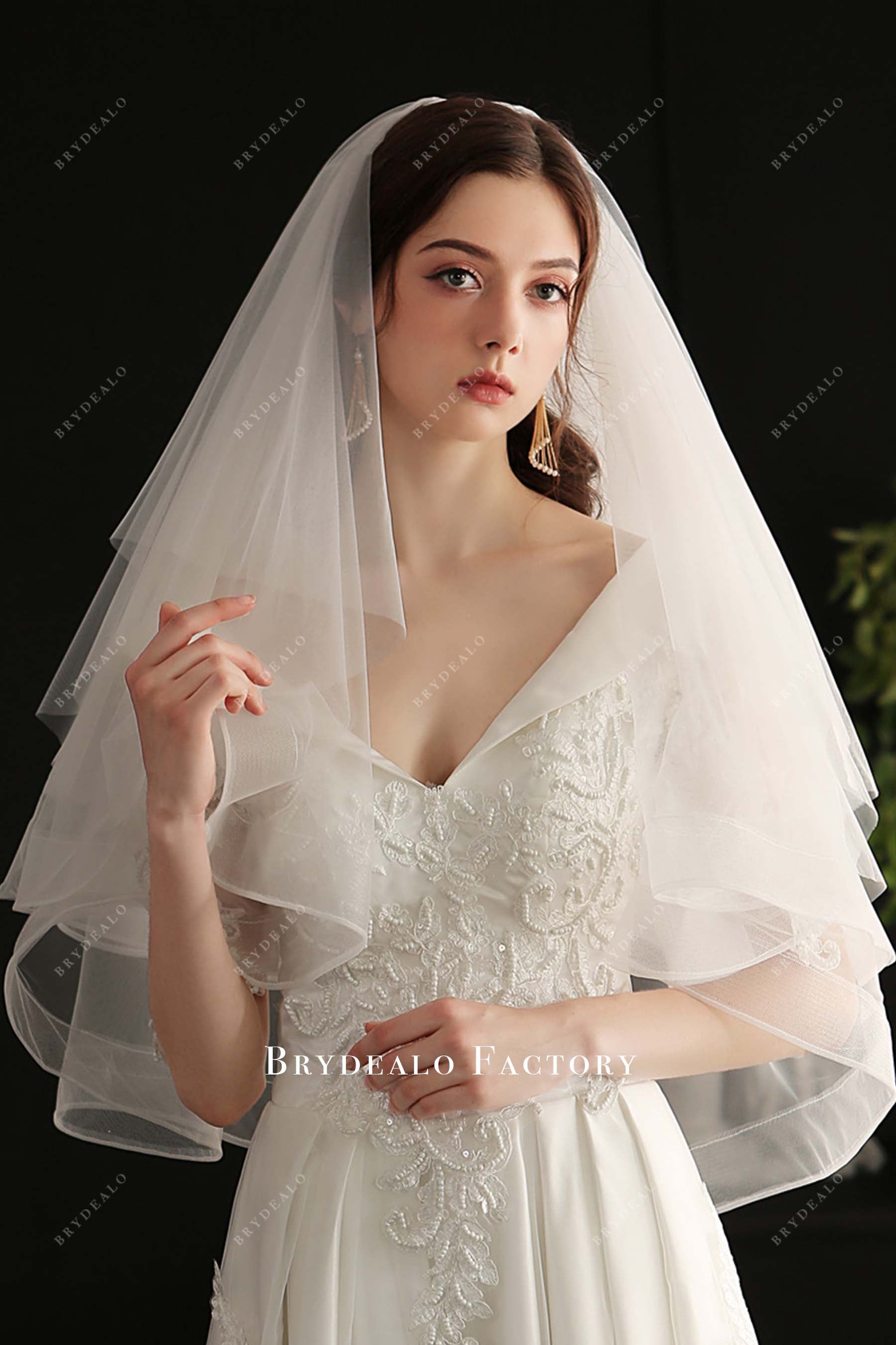 tulle with comb bridal veil