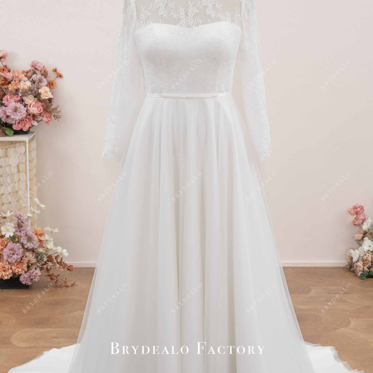 knee length dresses for ladies High Neck Long Sleeve Lace Wedding Dresses Vintage Princess Wedding Dress  XS001