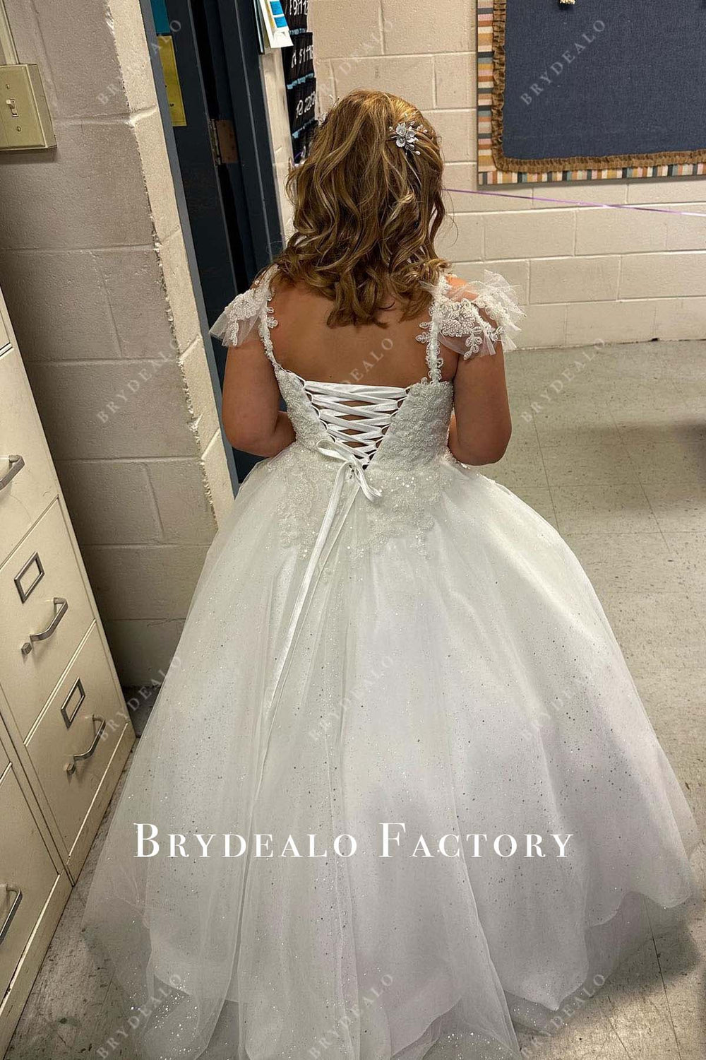 Lace Appliques Cold Shoulder Floor Length Pageant Ballgown