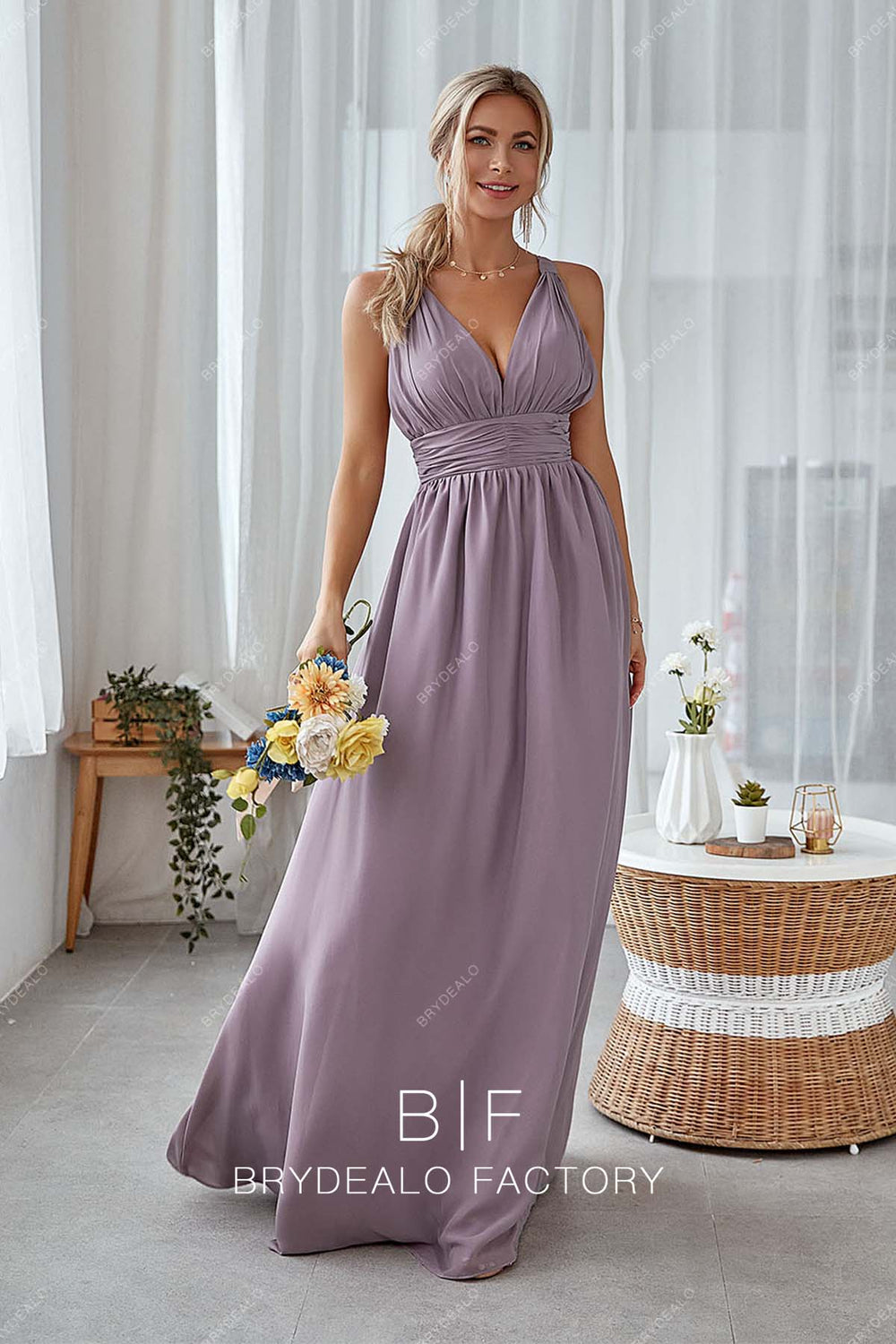 Chic V-Neck Chiffon Wisteria Bridesmaid Dresses with Short Sleeves main image 0