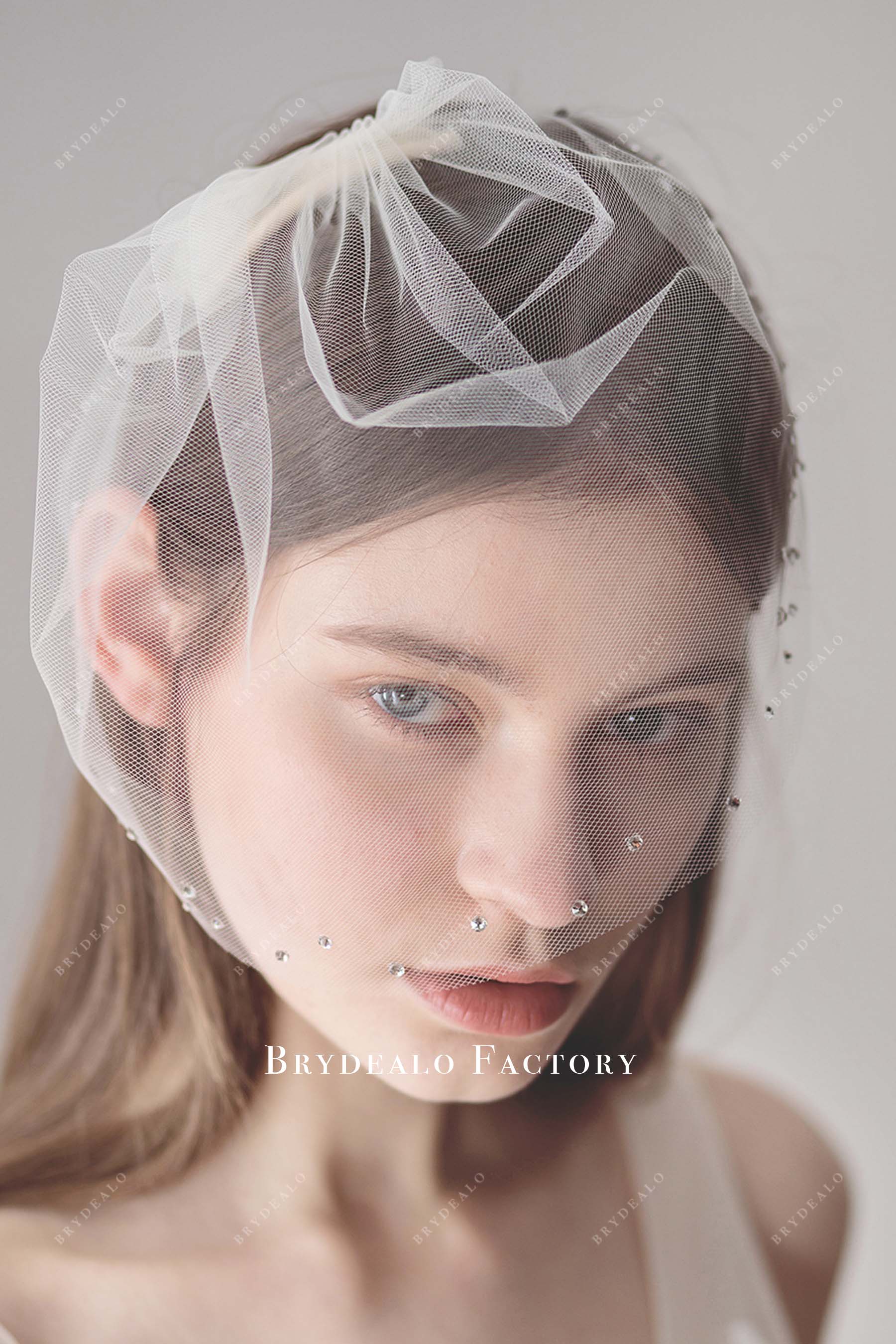 with comb bridal veil