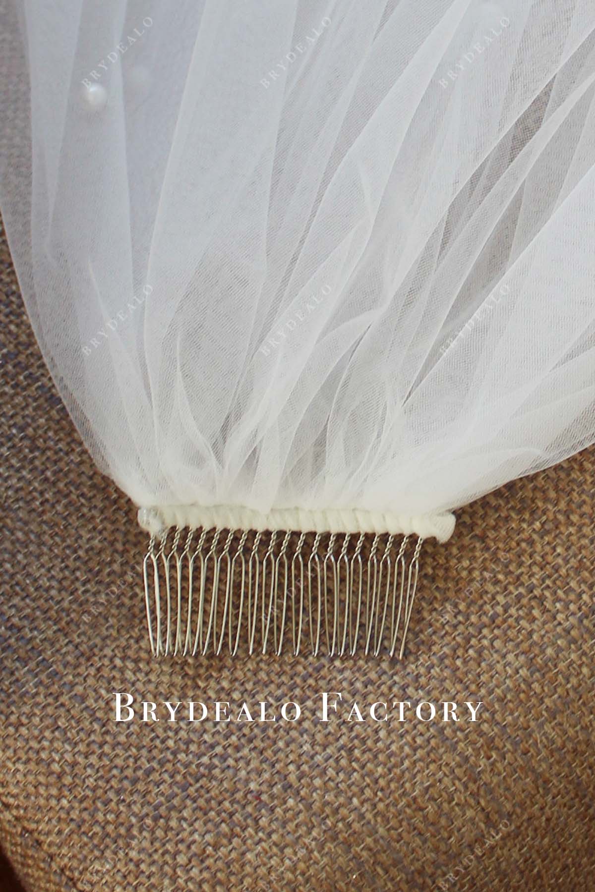with comb tulle wedding veil