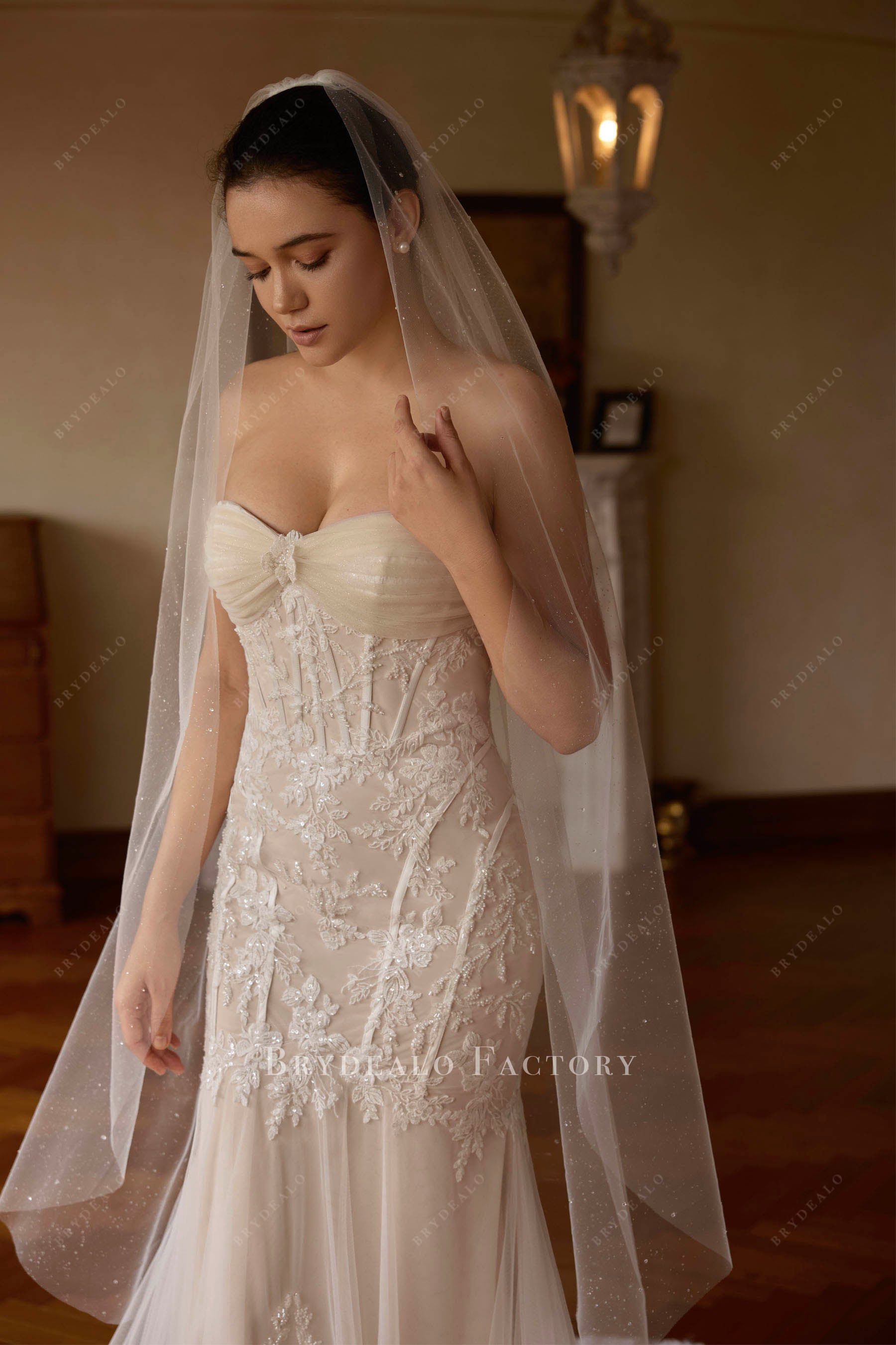 with comb wedding veil