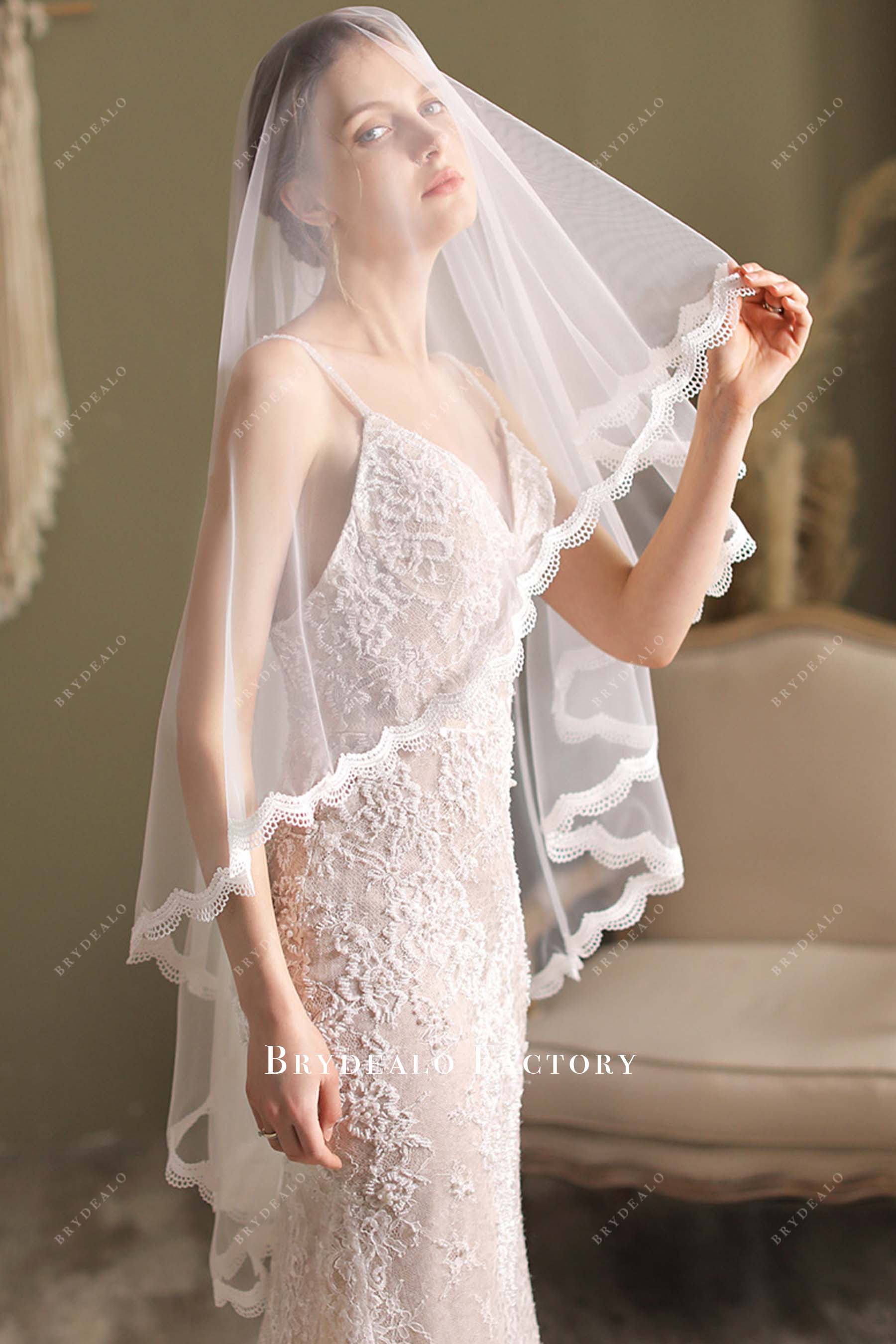 with comb wedding veil