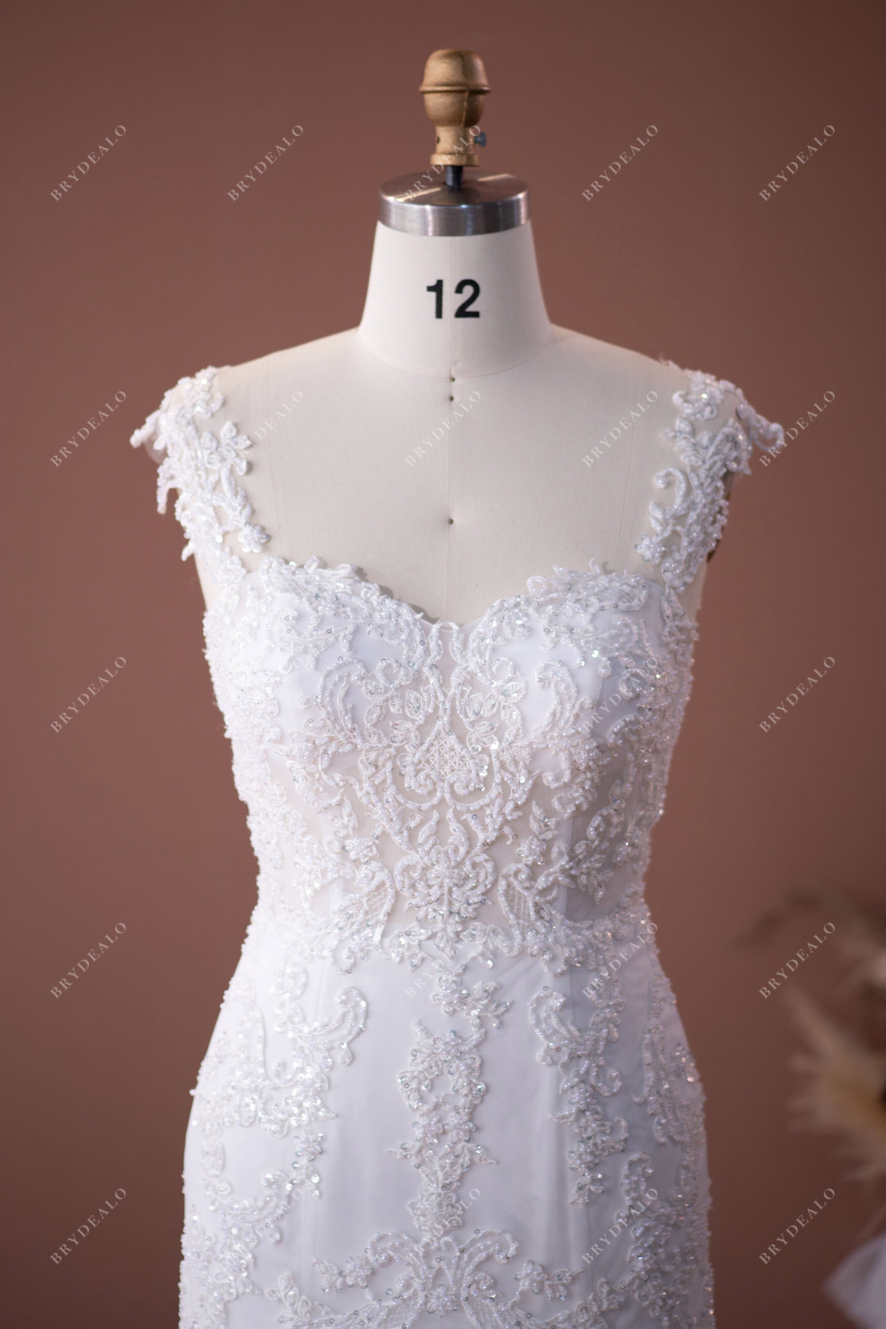 queen anne neck fashion lace bridal gown
