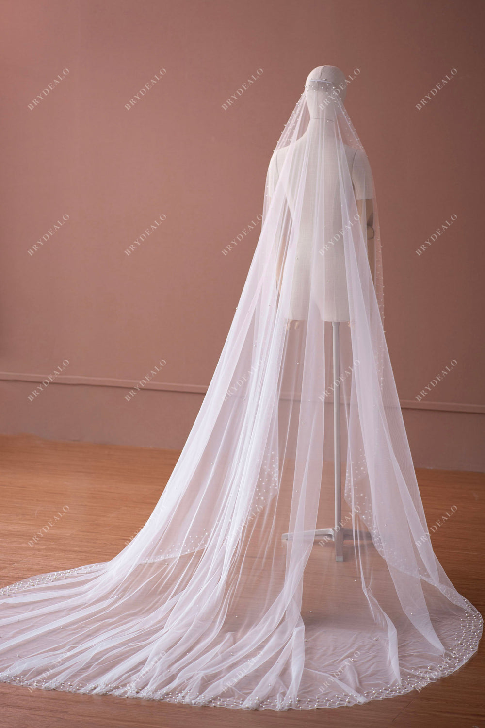 Prom Veil Single Tier Cathedral Pearl Wedding Veil with Comb
