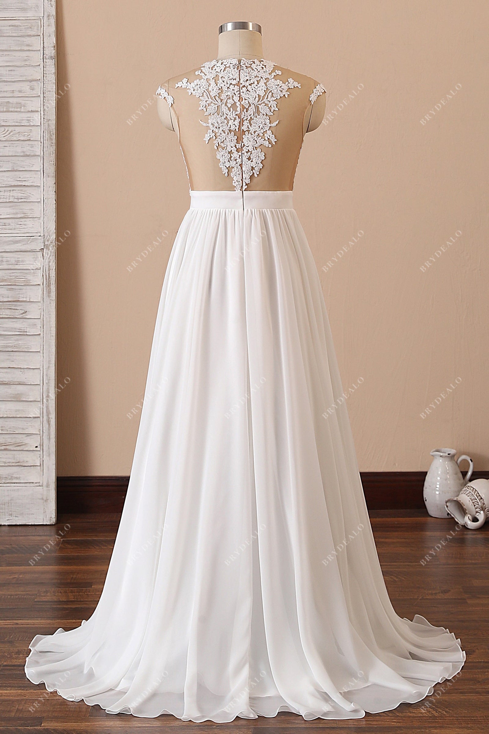 Floor Length Long Sleeves Sheer Neck Split Appliques Chiffon Beach Wedding Dress UQ2491