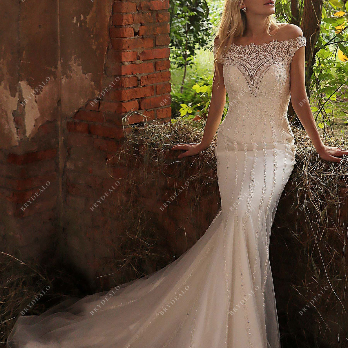Graceful Off Shoulder Mermaid Designer Lace Wedding Gown