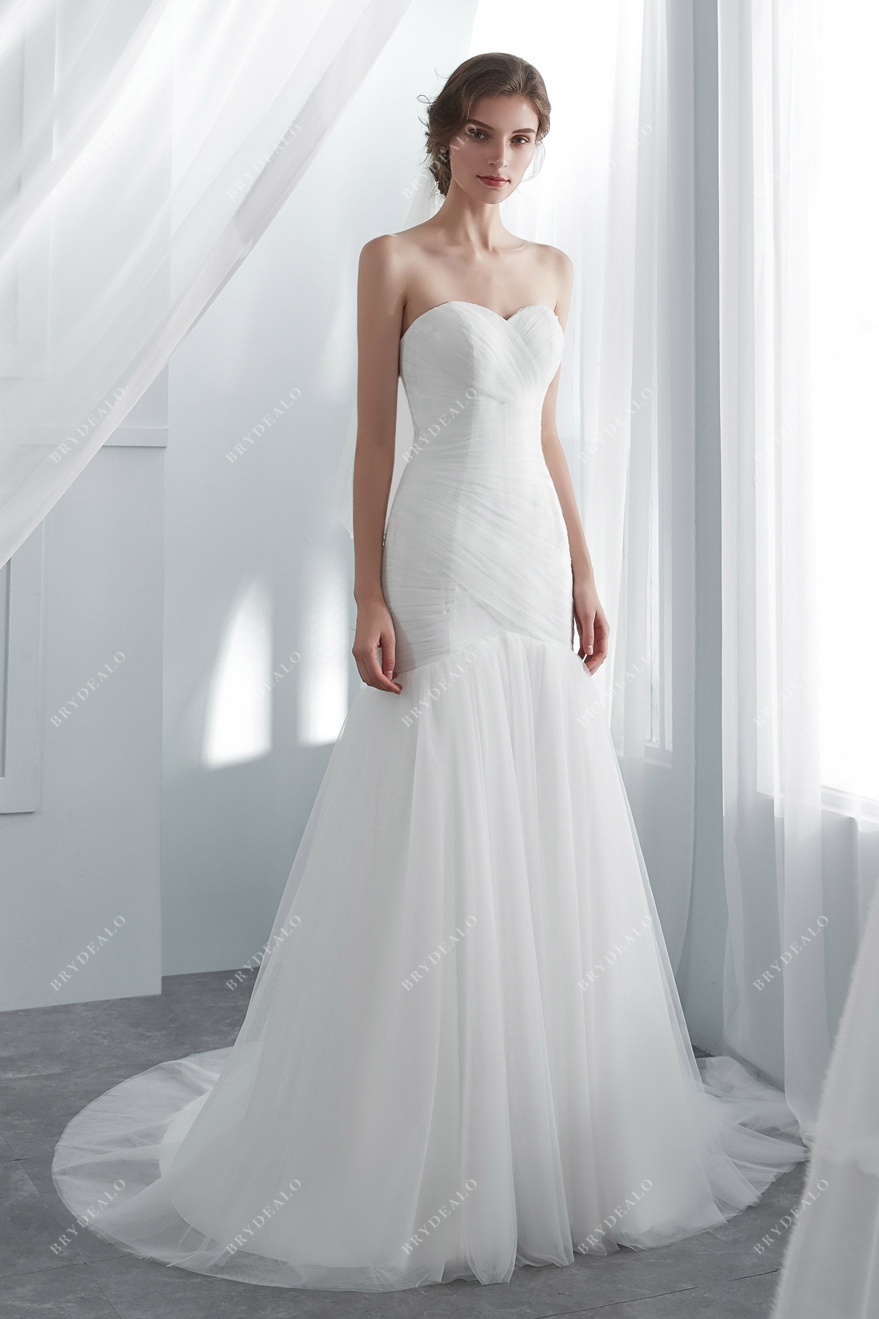 Figure-flattering Pleated Tulle Trumpet Wedding Gown