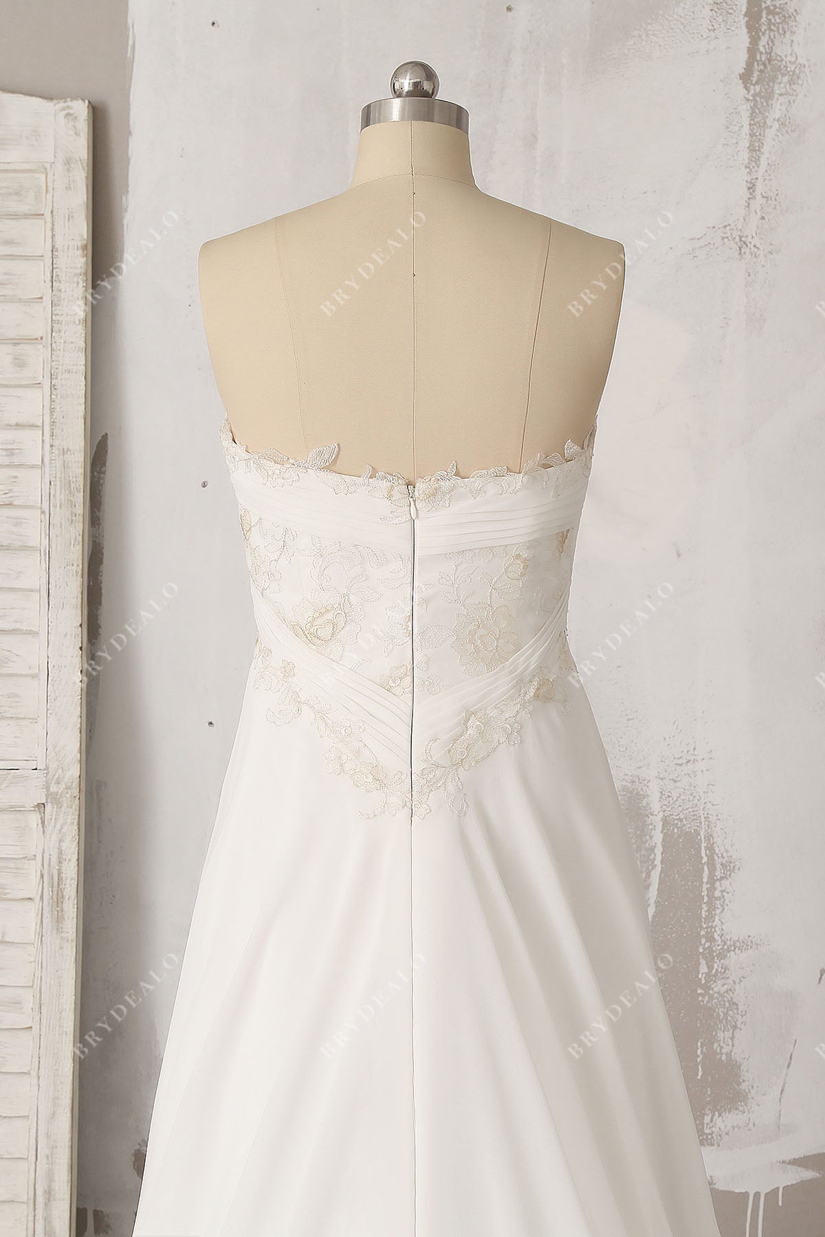 strapless lace spring beach wedding dress 