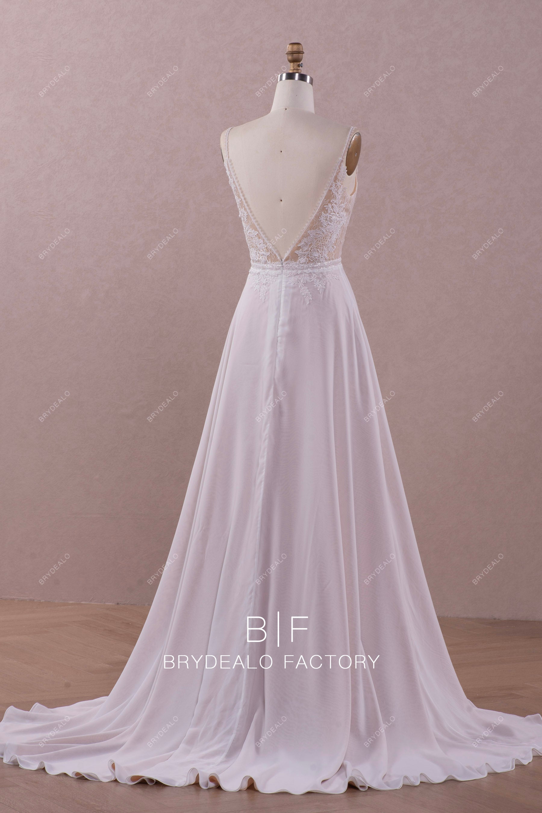 V-back boho lace chiffon wedding dress