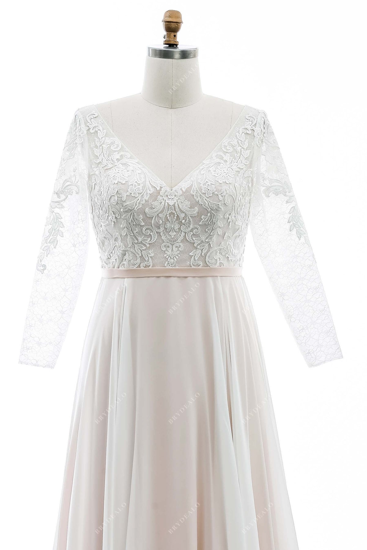 V-neck Chiffon Dresses with Lace Strap Pearl Pink Plus Size
