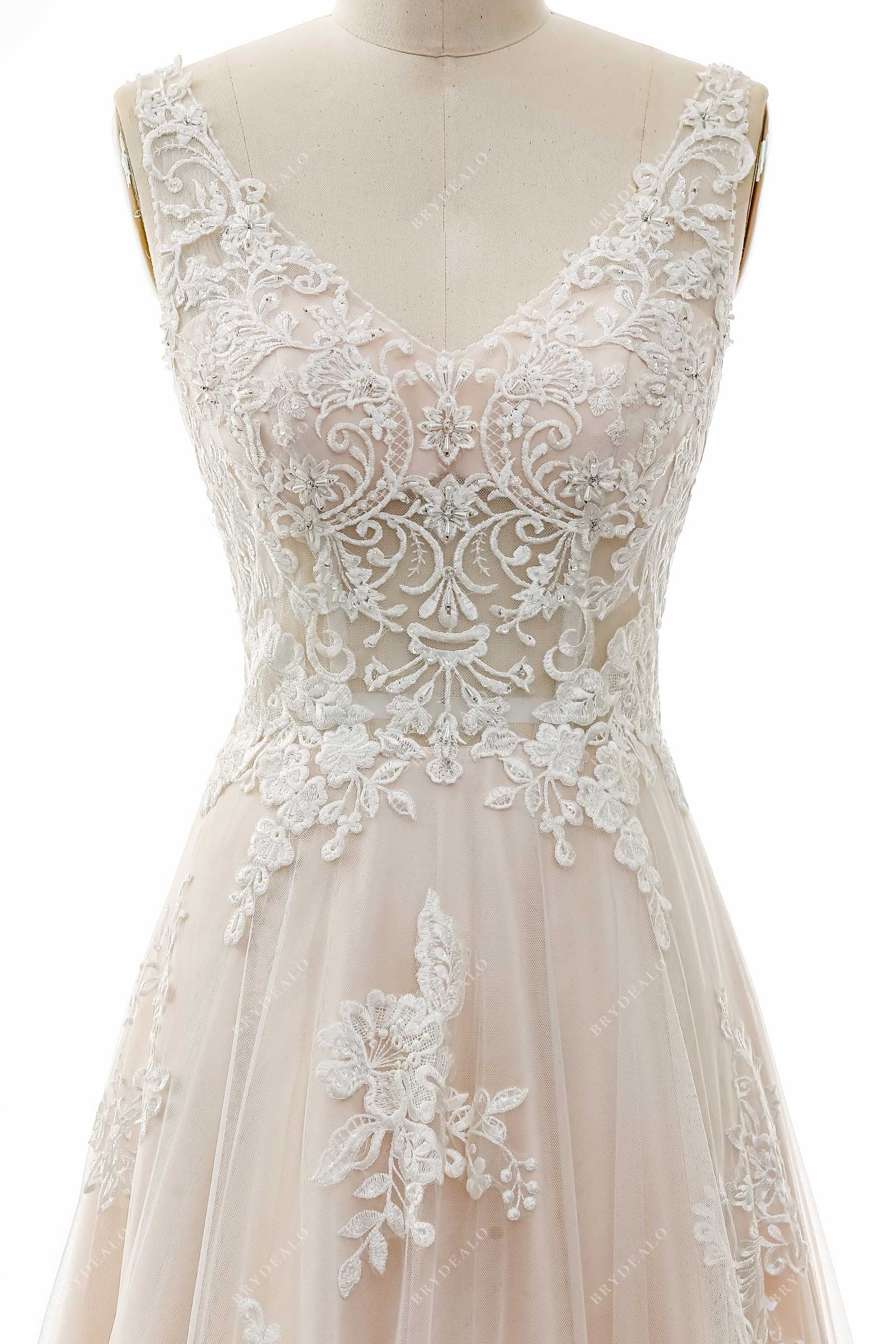 illusion lace V-neck sleeveless wedding dress