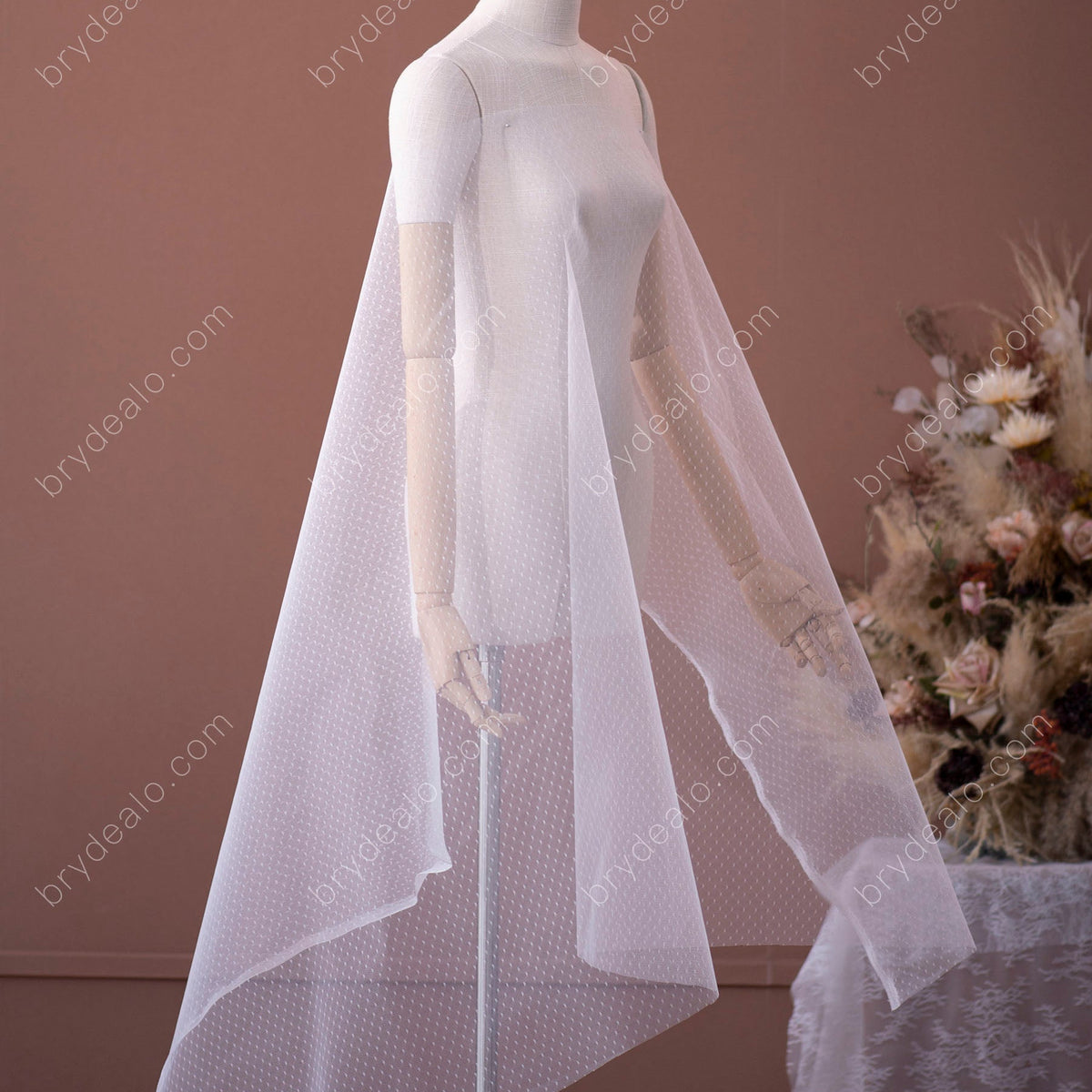adorable-stiff-dot-tulle- 
