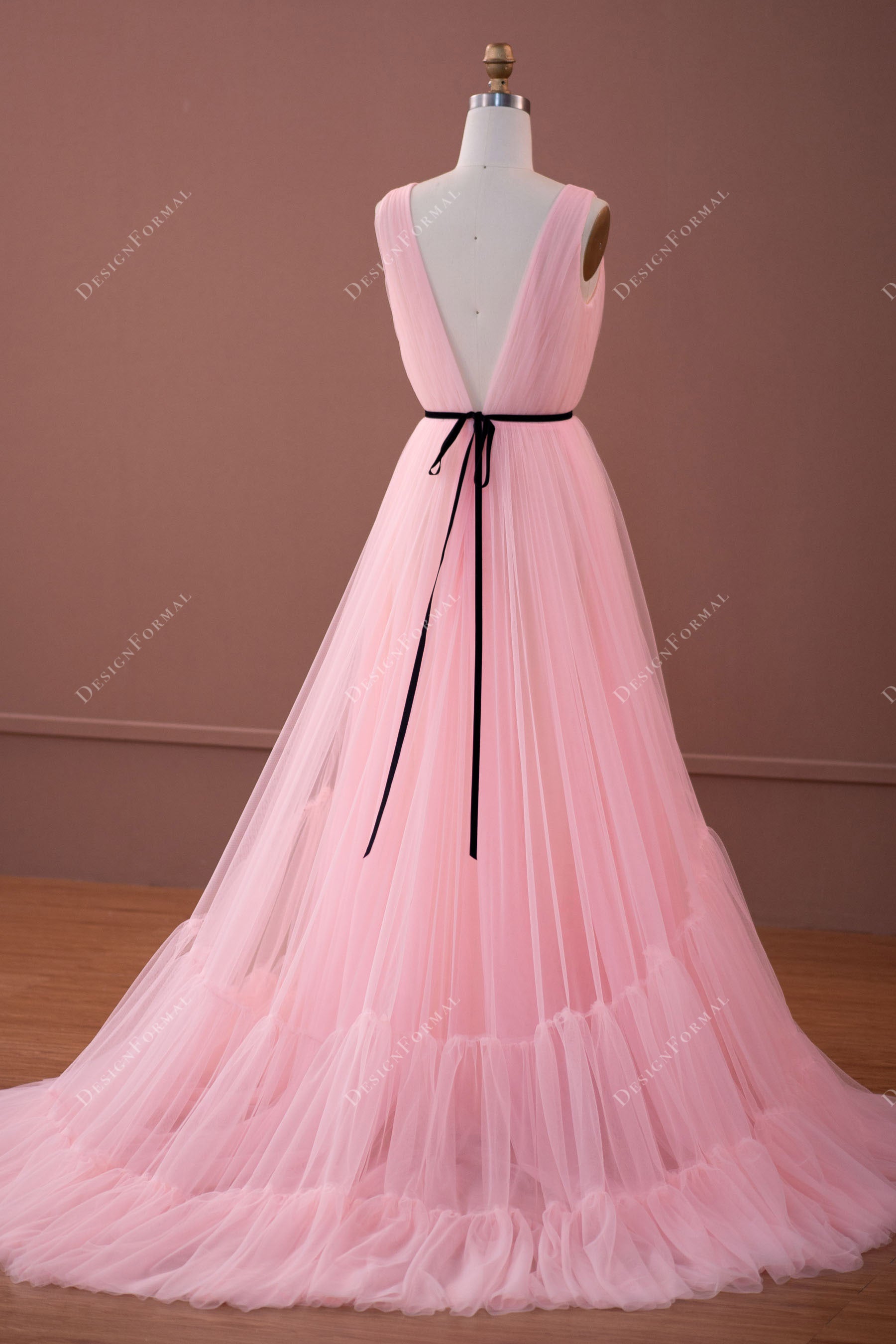 baby pink pleated V-back tiered tulle long formal dress
