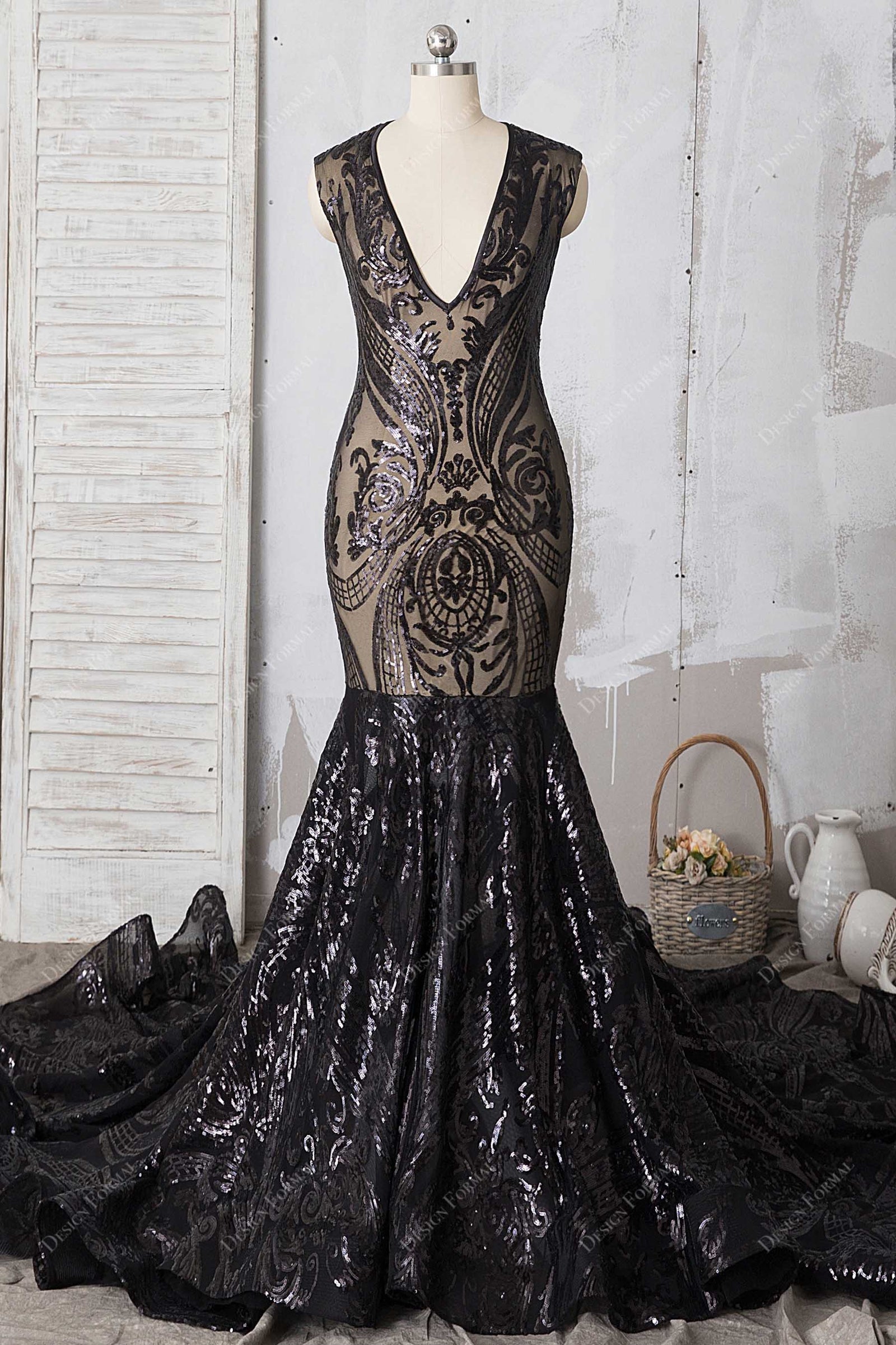 Black Unique Sequin Mermaid Dramatic Long Train Prom Dress