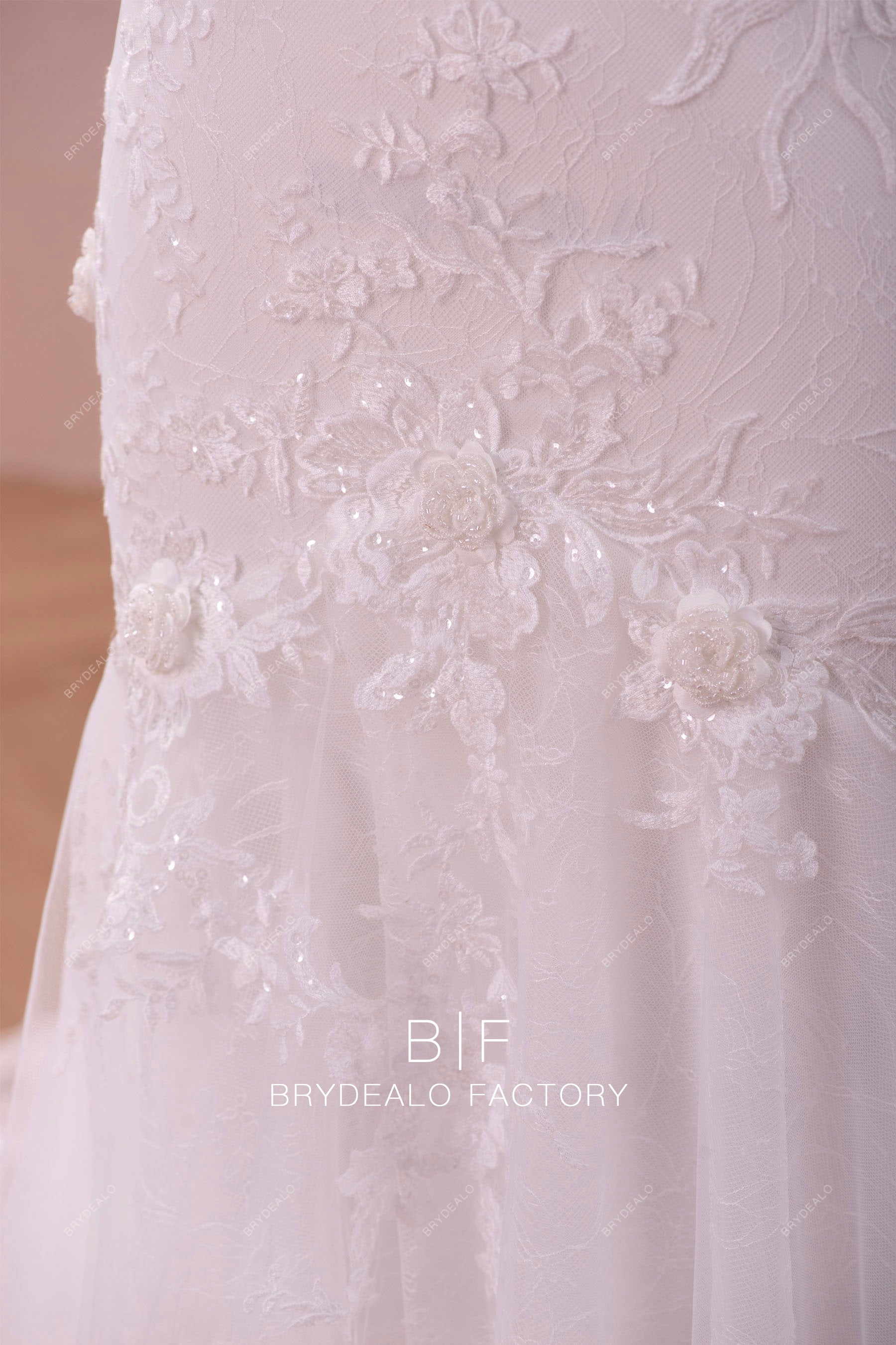 hand-made 3D flower lace trumpet bridal gown