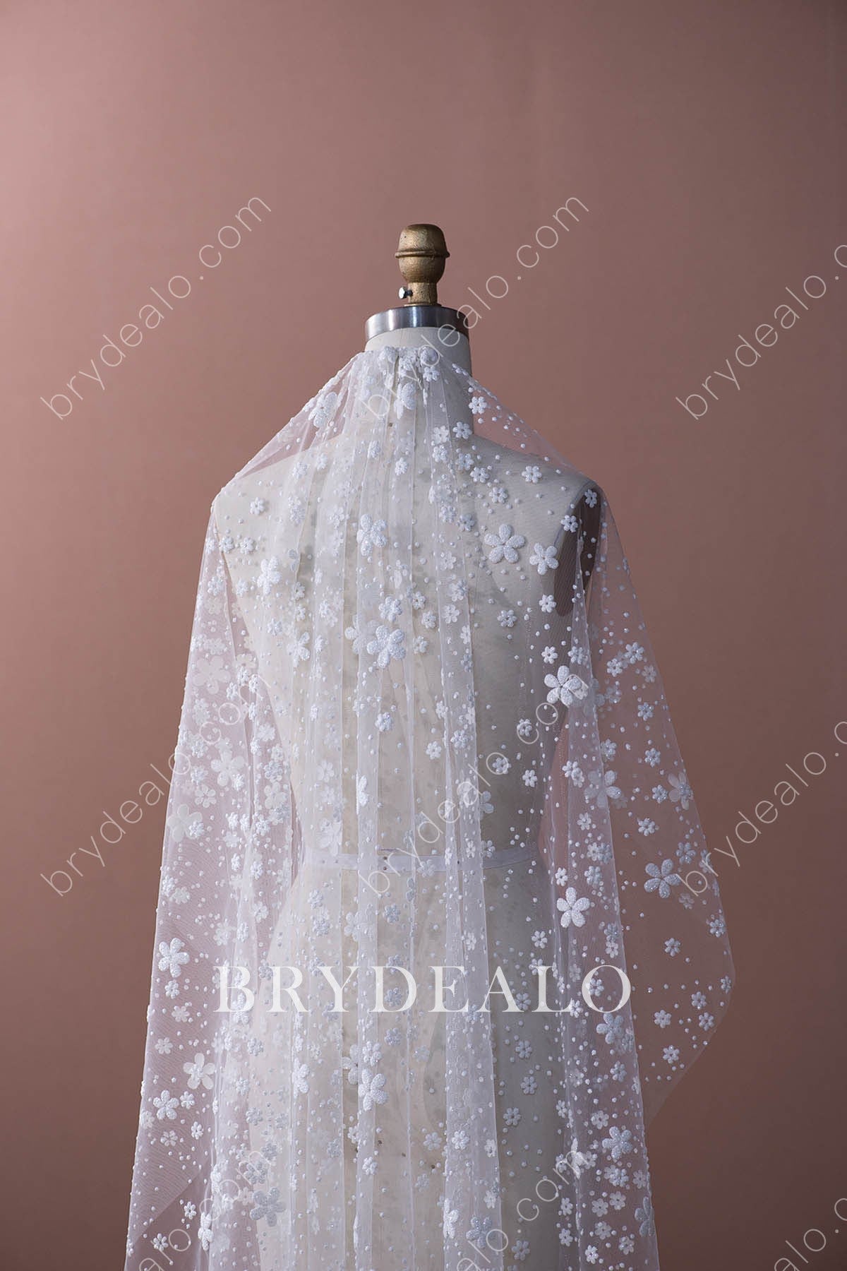 singer glitter flower bridal veil