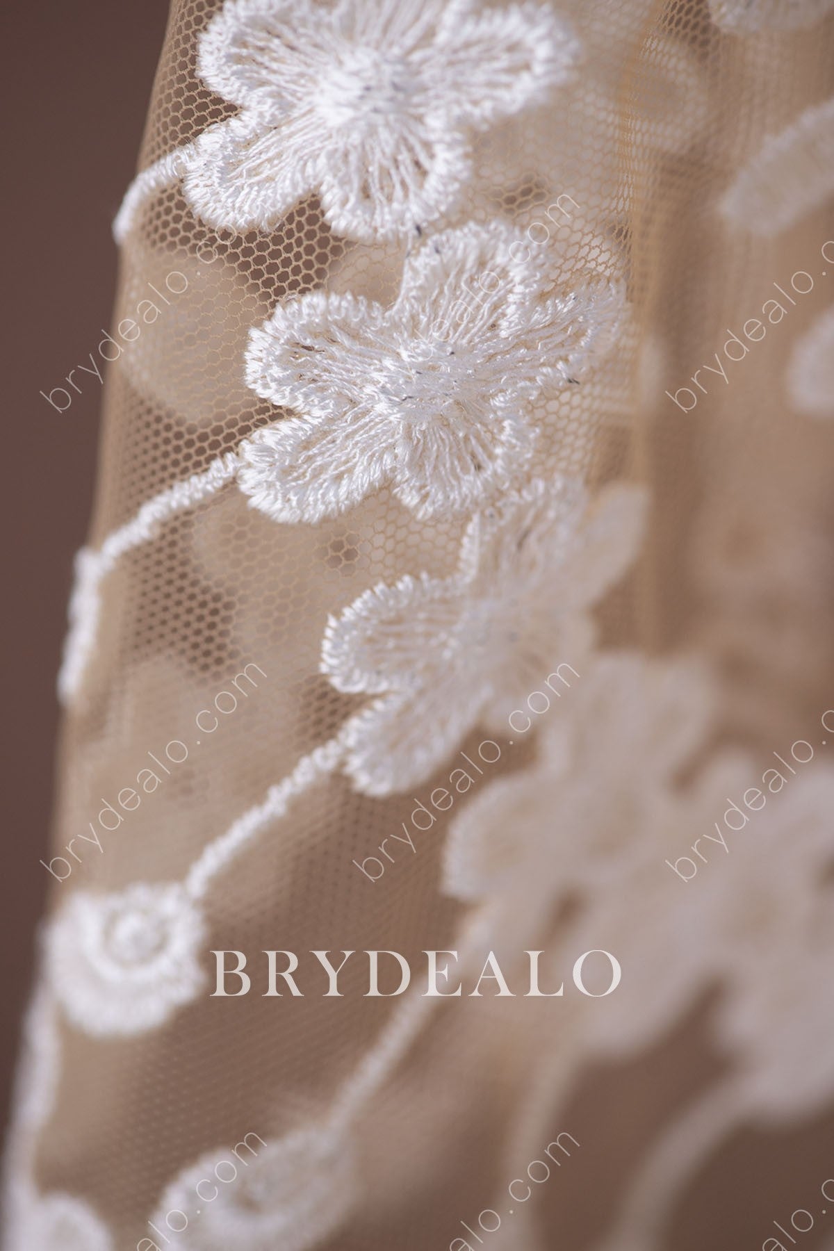 Pretty Flower Leaf Champagne Bridal Lace Fabric for Sale