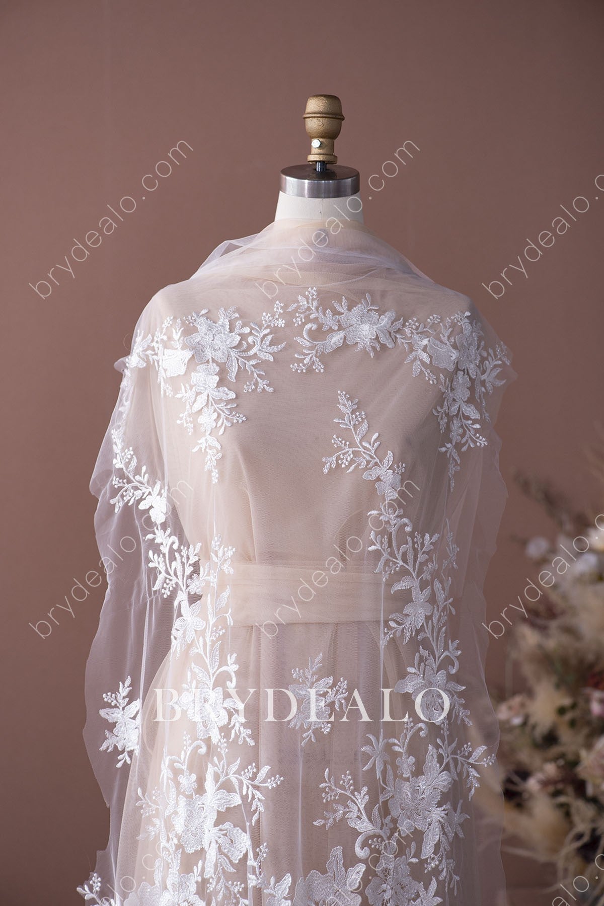 Best Designer Glittery Big Flower Bridal Lace Fabric online