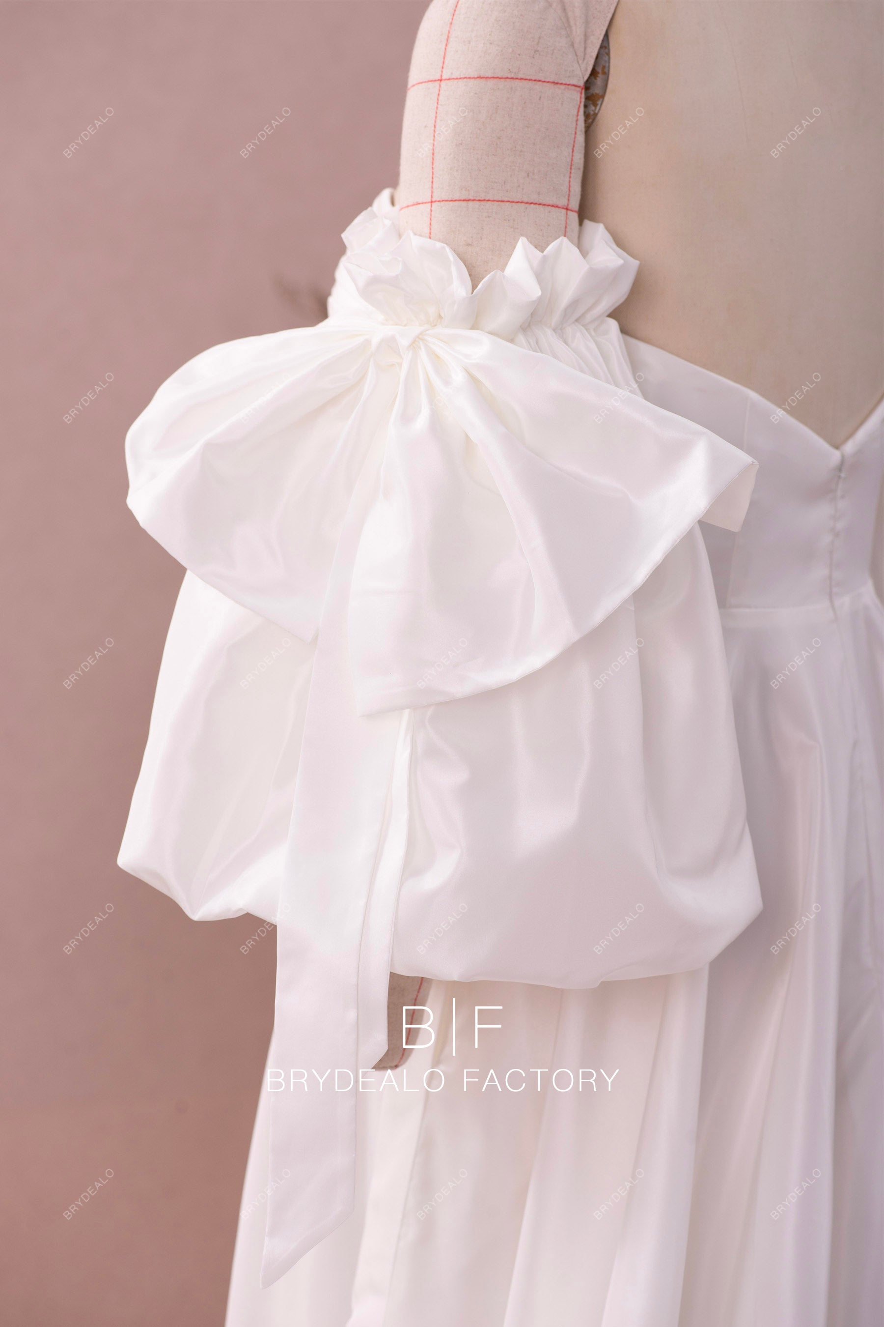 cute bowknot bubble sleeves taffeta bridal gown