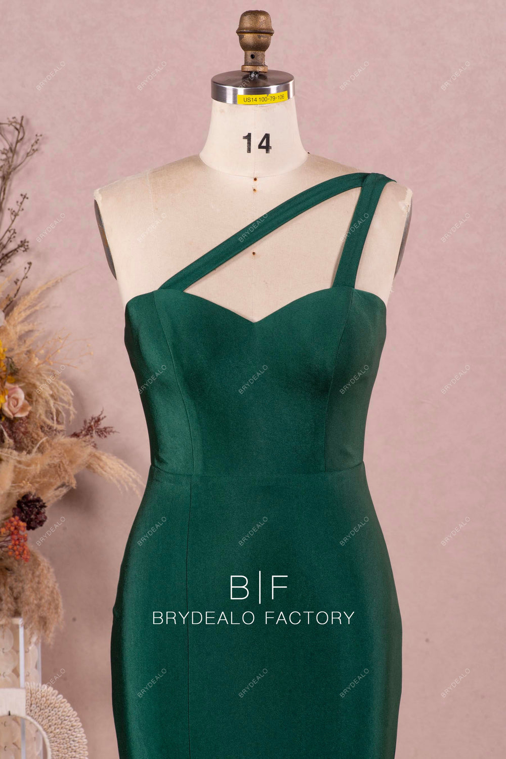 Off-The-Shoulder Mermaid Jersey Dress With Slit Dark Green main image 1