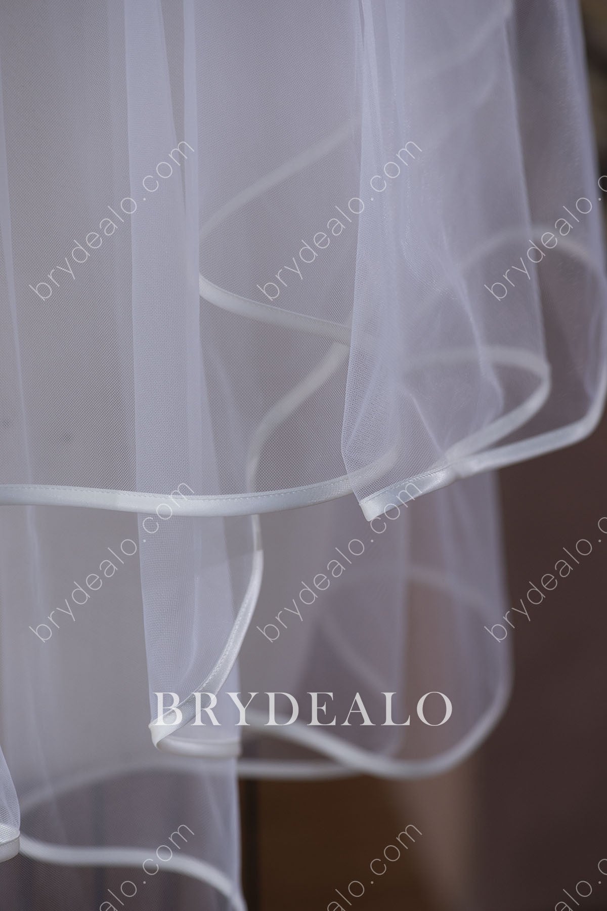 fingertip two-tier veil online