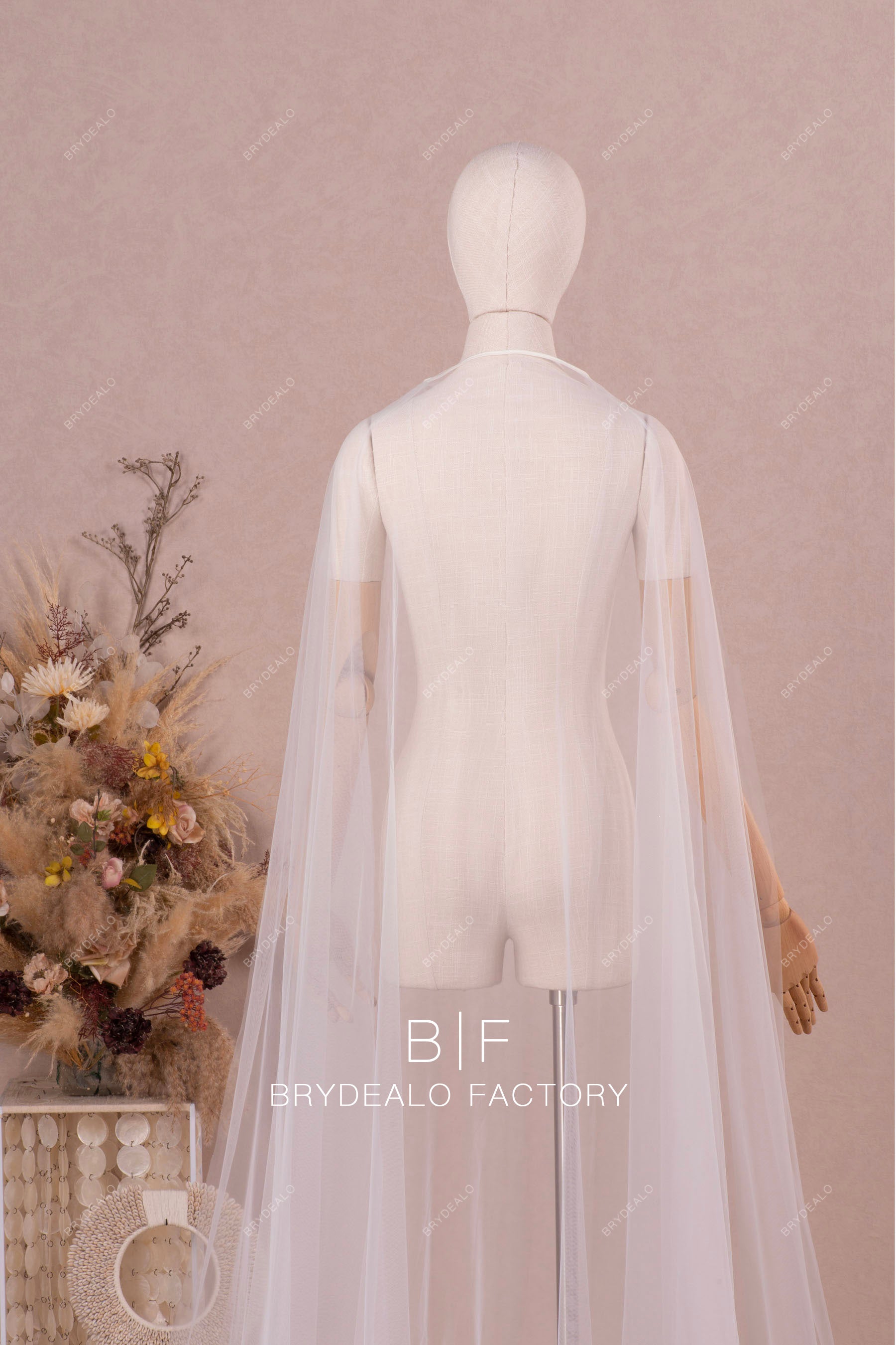 elegant dreamy tulle bridal veil online