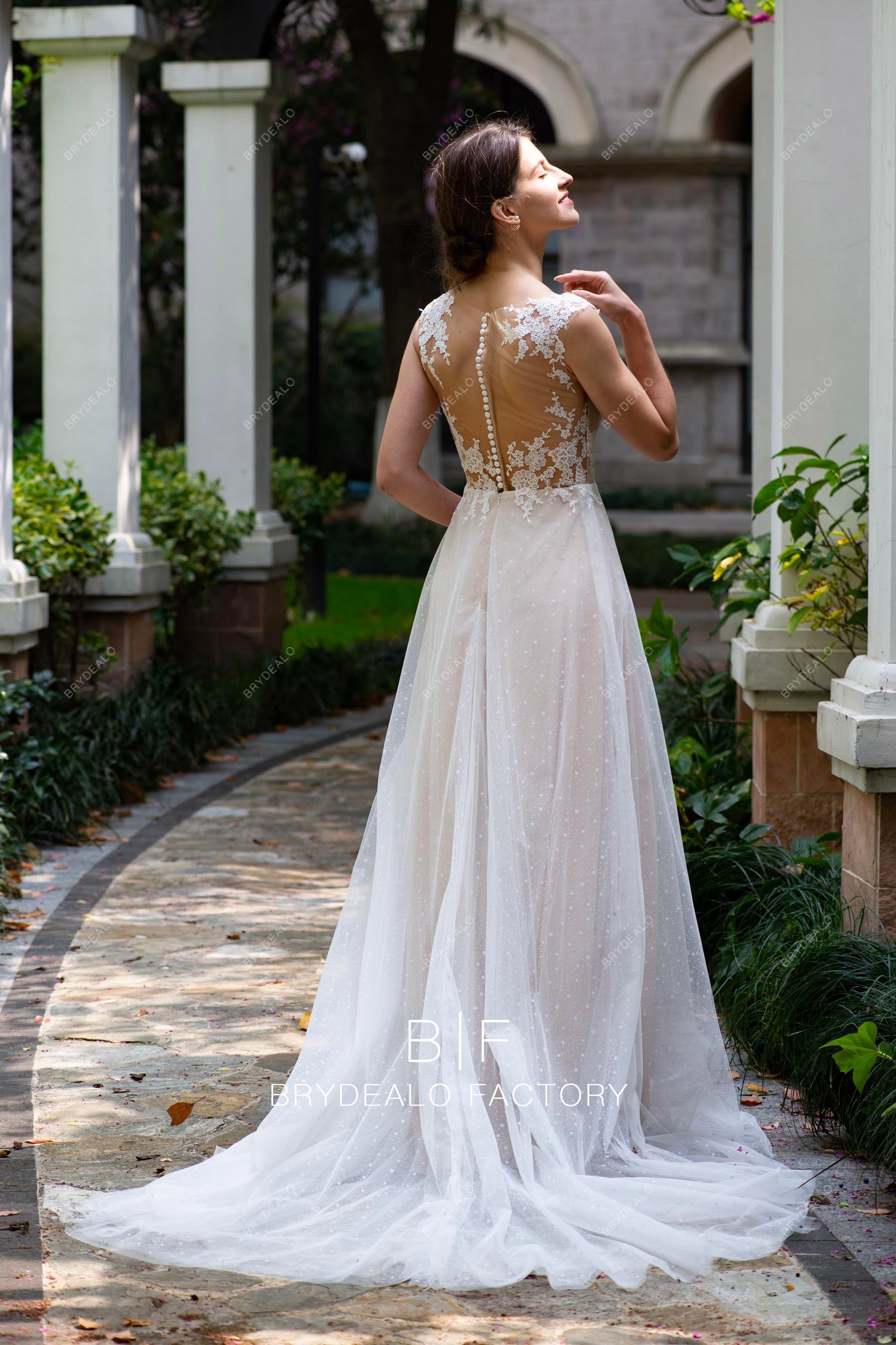 flowing long lace tulle designer summer wedding dress