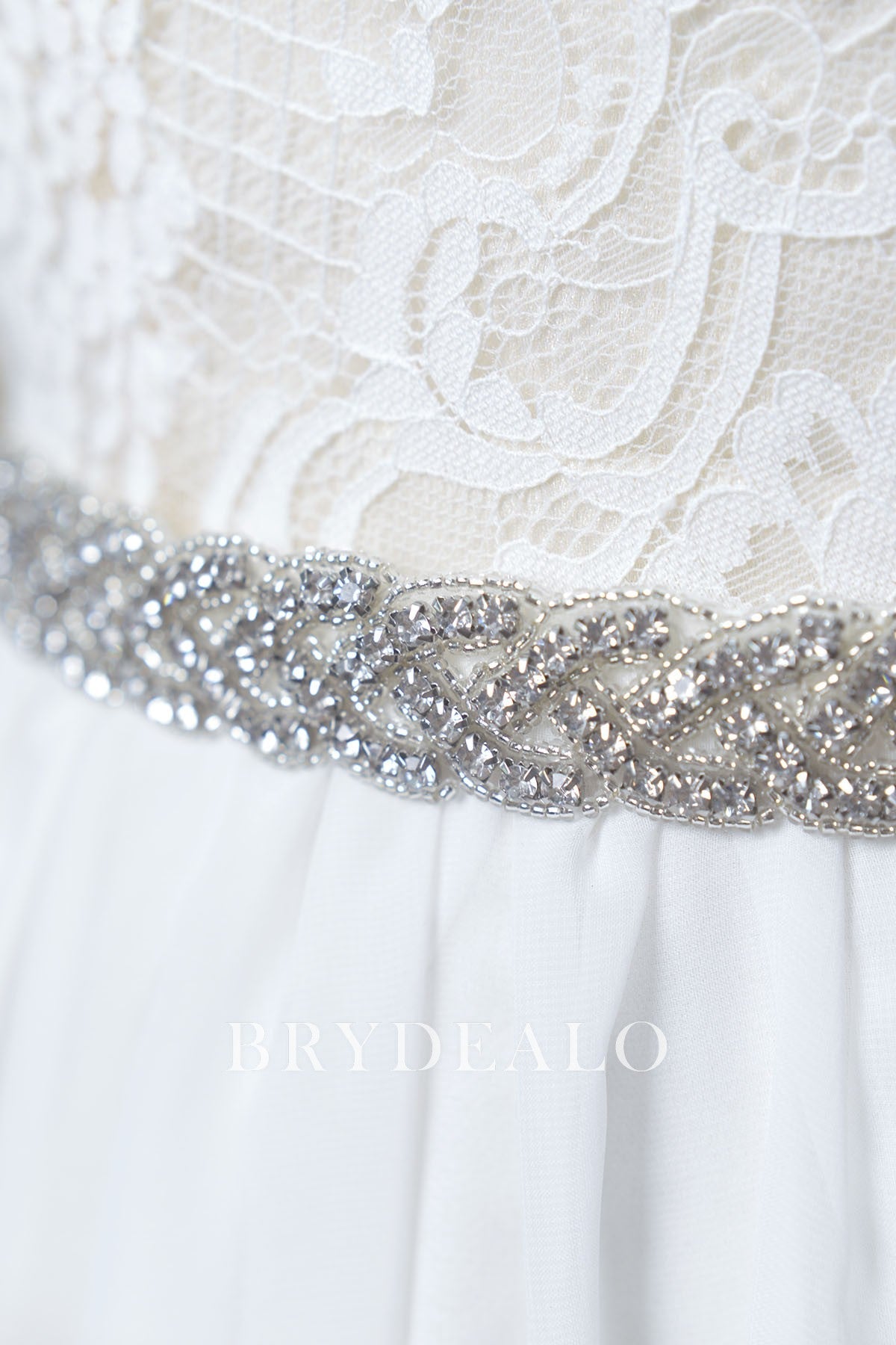 Fashionable Gleaming Twining Rhinestones Satin Bridal Belt