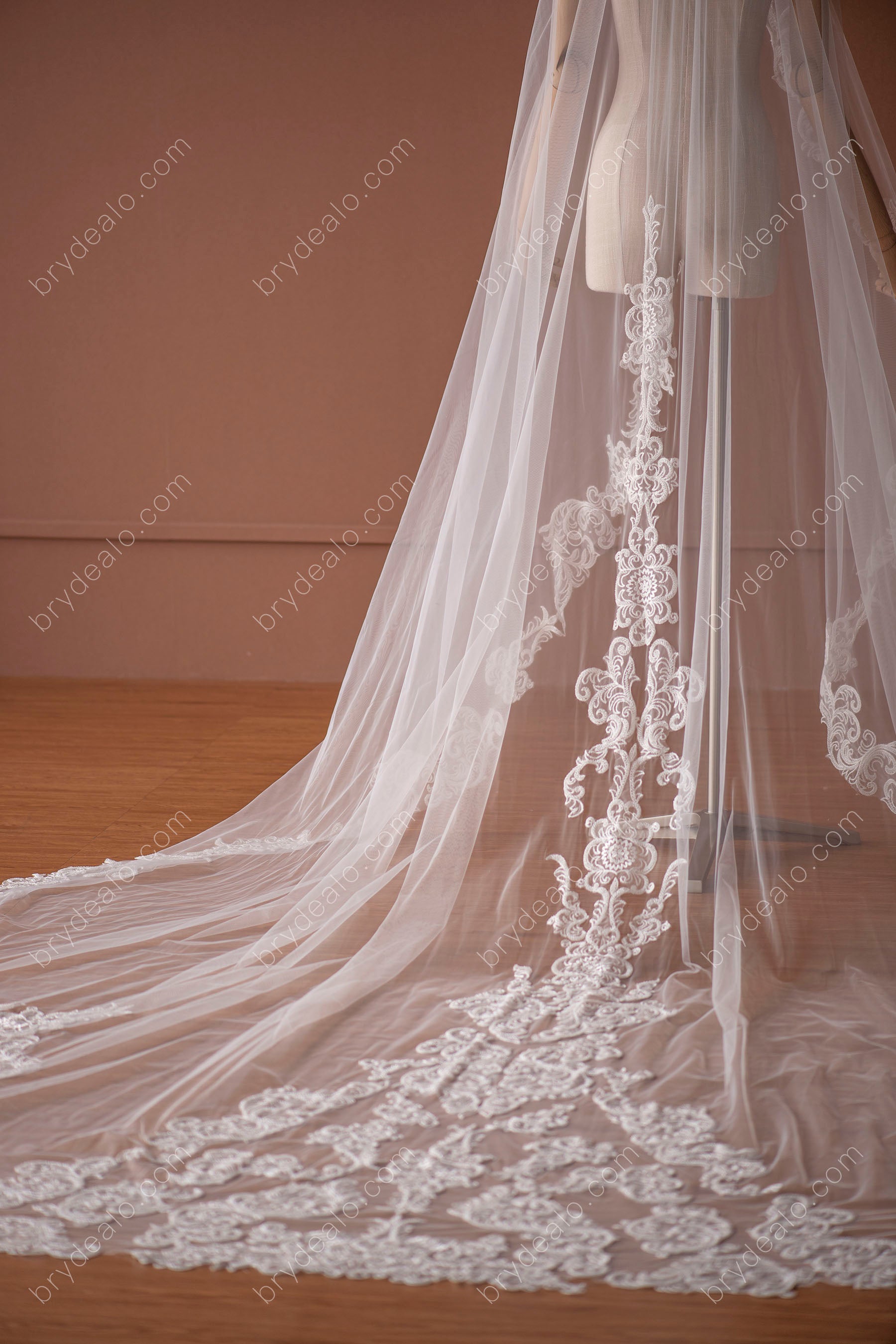 luxury beaded lace veil online