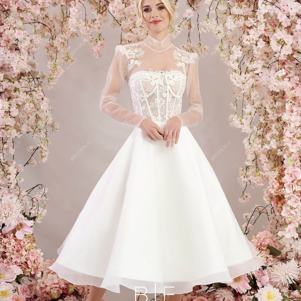 mock neck lace wedding dress Illusion Corset Vintage Tea Length Custom self-portrait - Black And the keyhole color_09-spring green Size:Pre-order Size 10