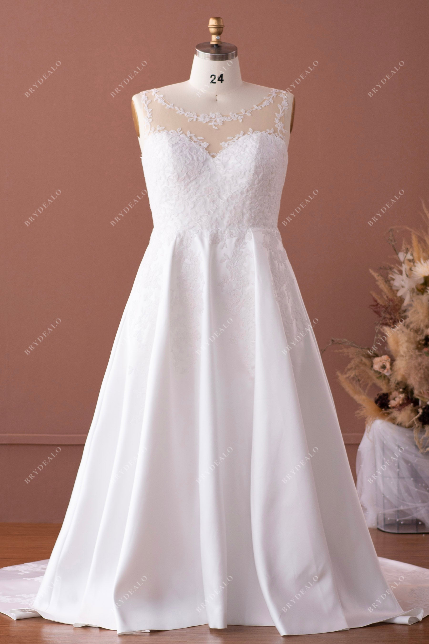 Plus Size Illusion Neck Elegant Lace Satin Pockets Wedding Dress