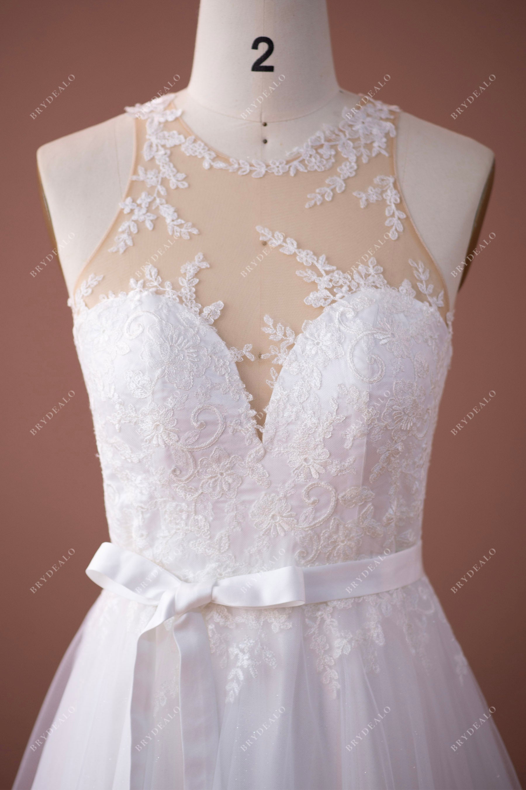 illusion neck lace fall wedding dress