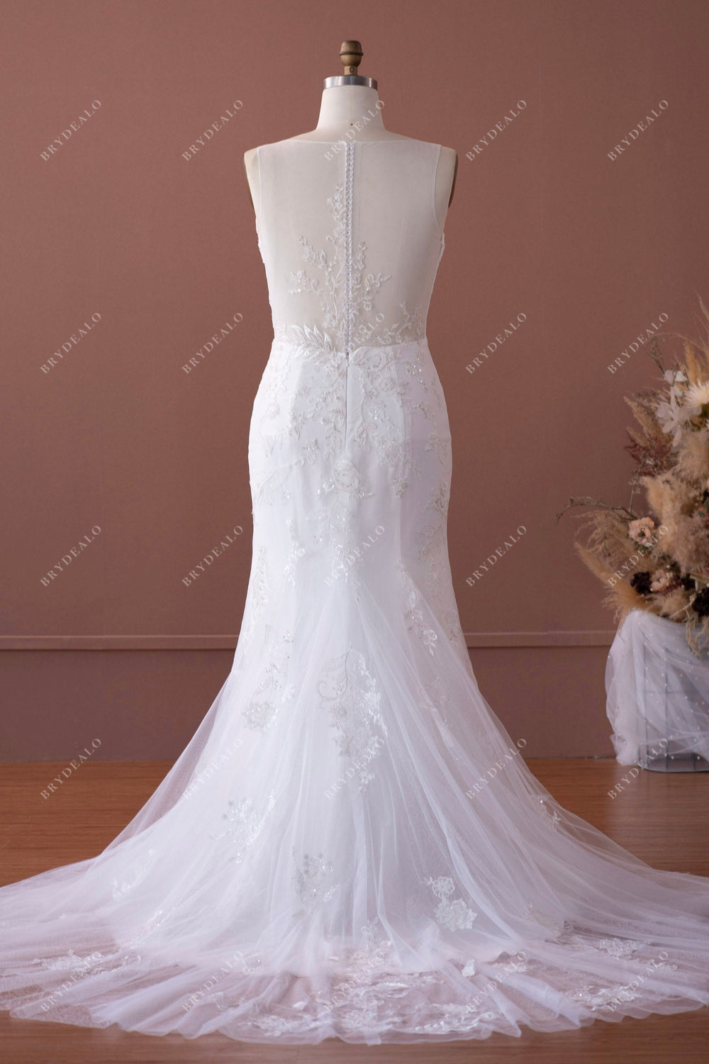 Plus Size Mermaid Fabulous Beaded Lace Sleeveless Wedding Dress