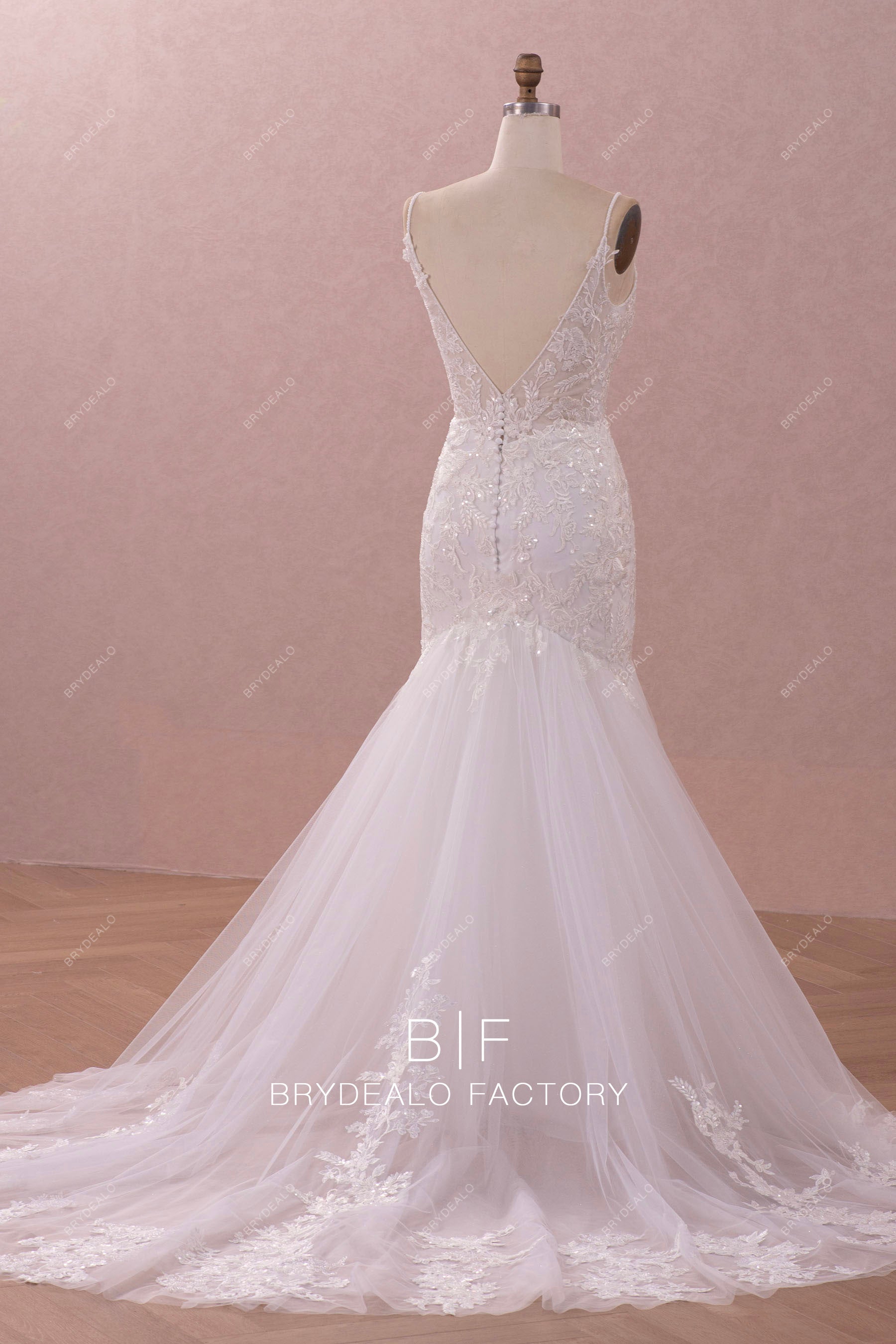 illusion v-back lace tulle mermaid bridal gown