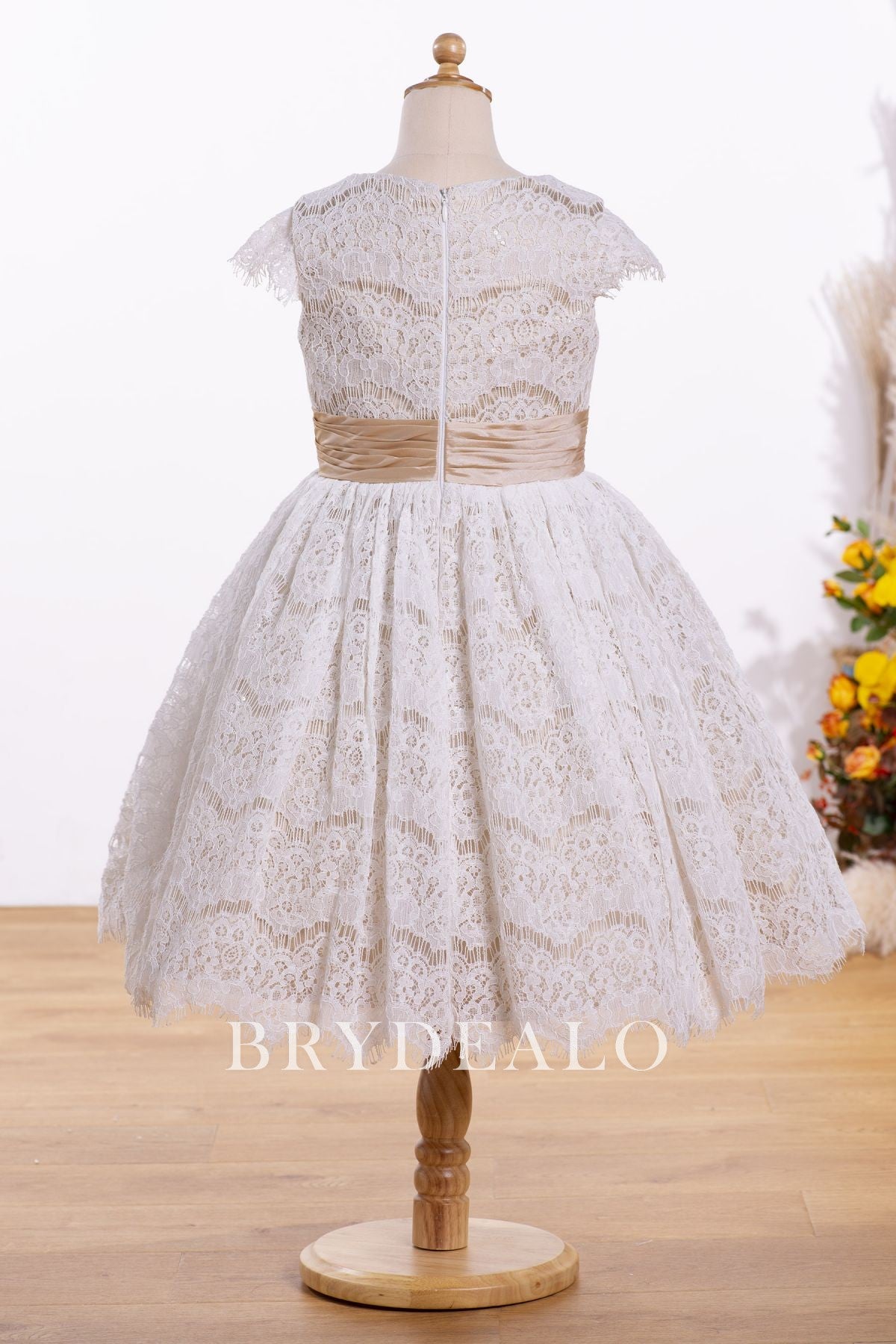 Cap Sleeve Lace Puffy A-line Flower Girl Dress