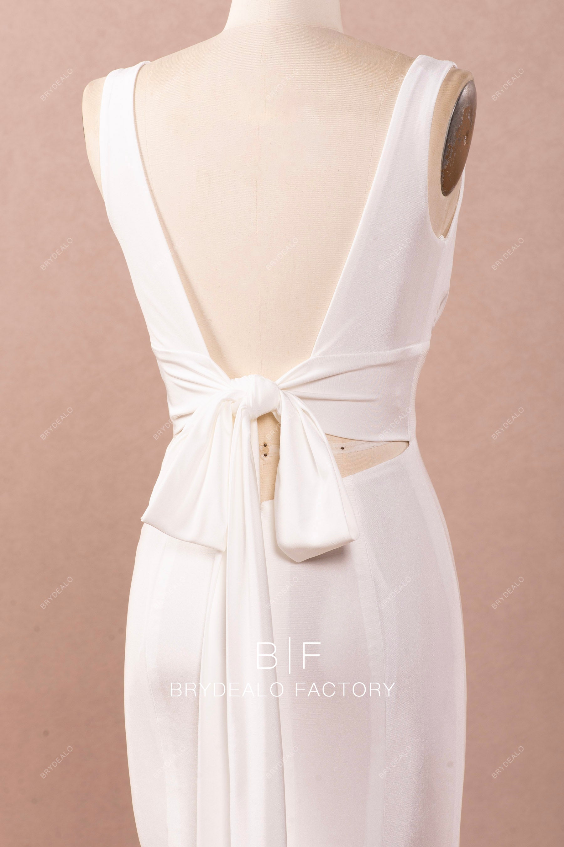 Open back stretchy jersey Elopement wedding dress