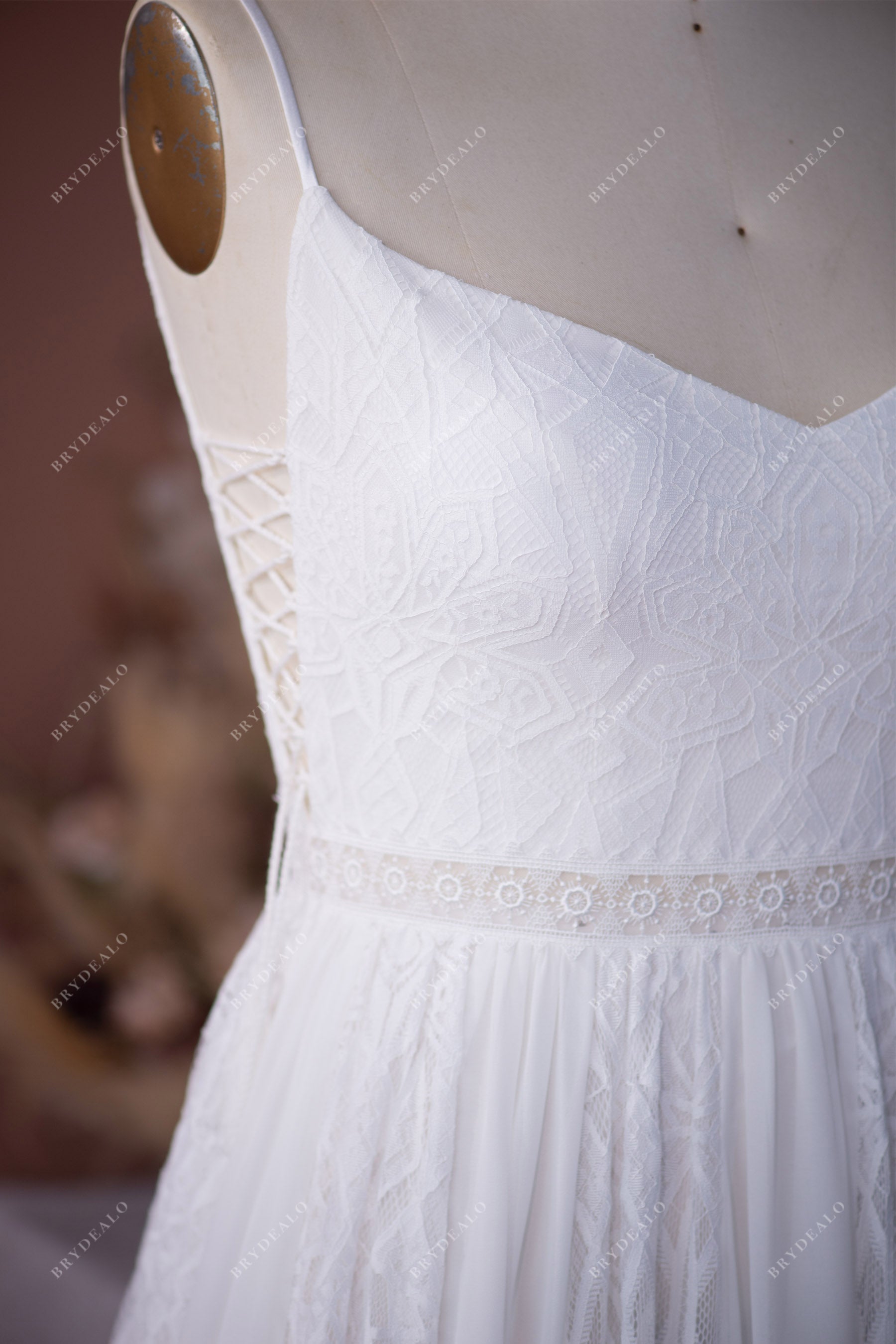 sleeveless plus size fashion side cutouts bridal gown