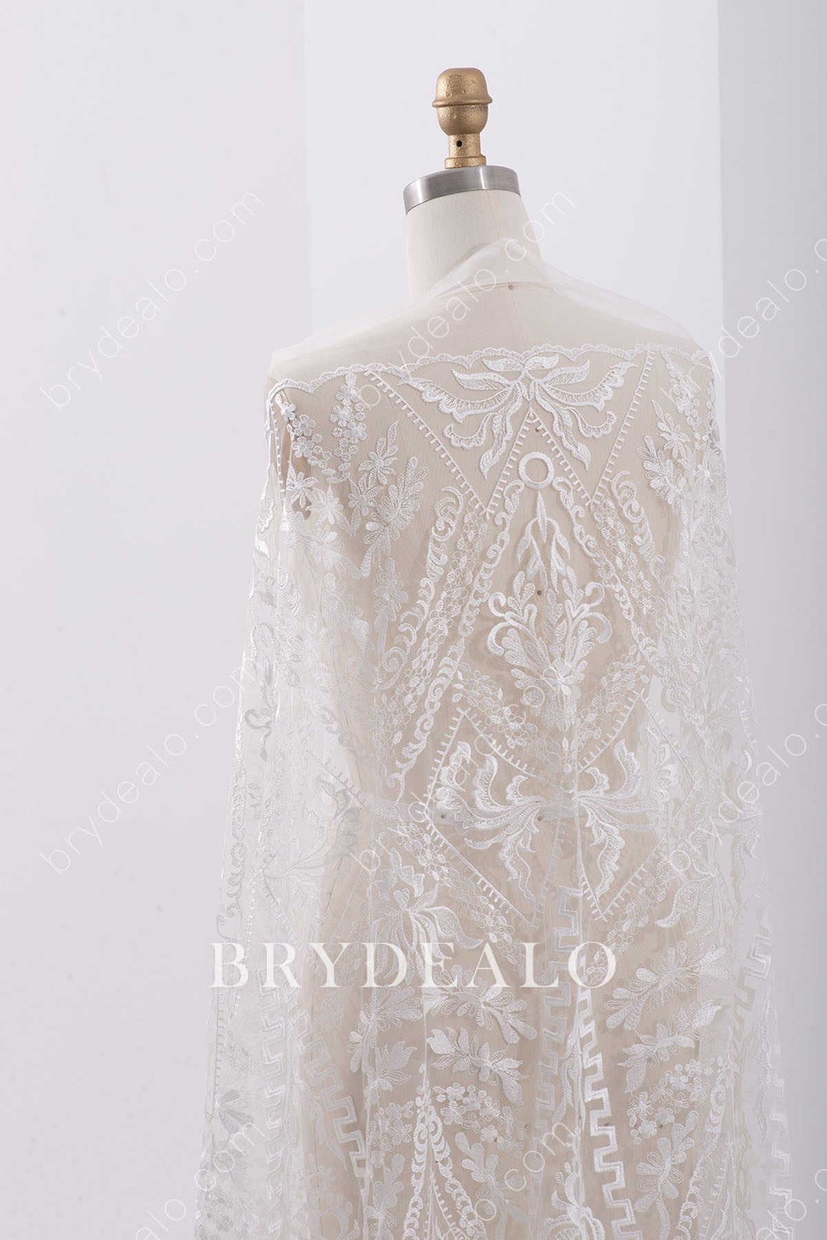 best Scalloped Geometrical Bridal Lace Fabric