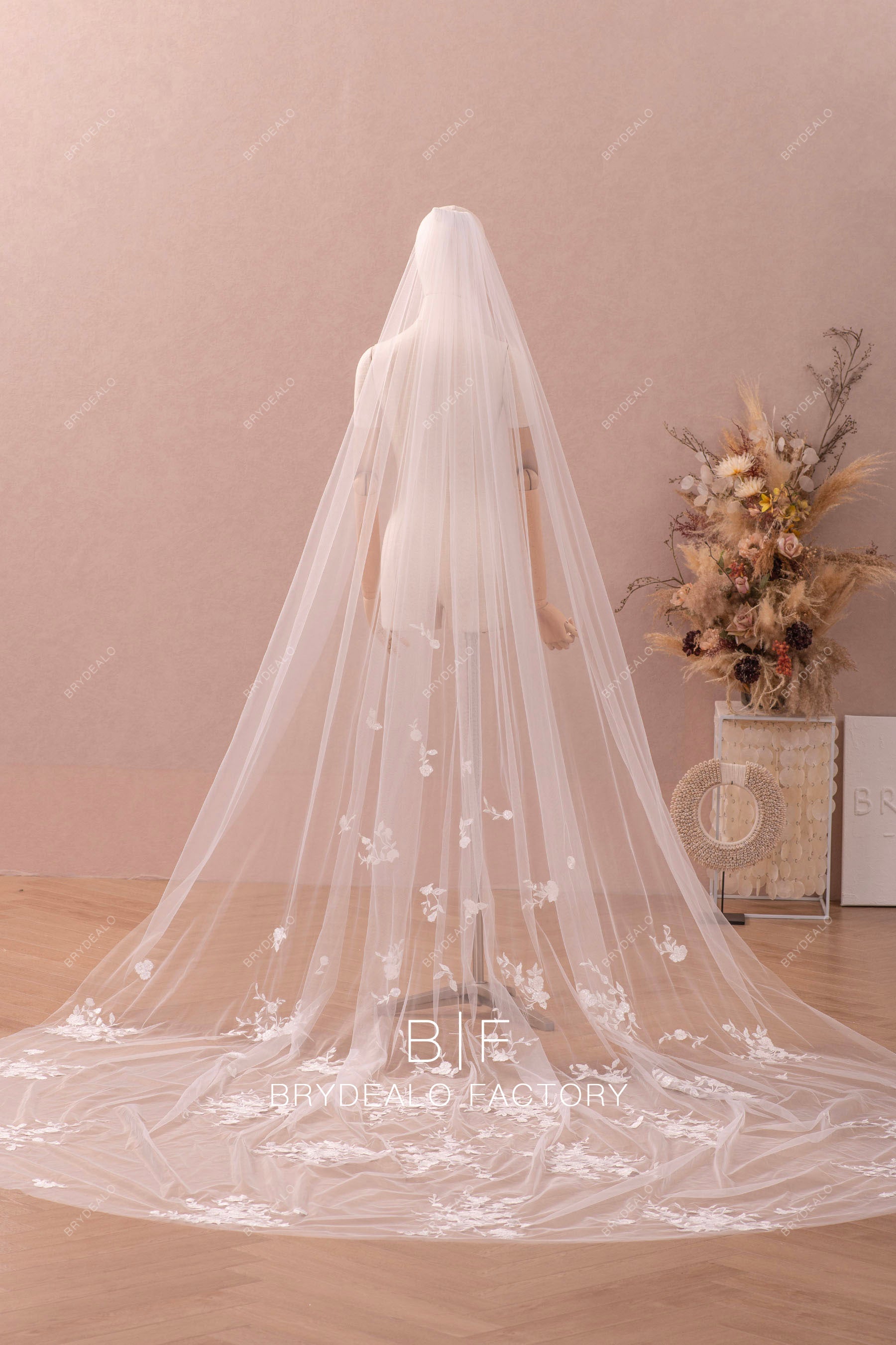 long flower lace wedding veil online