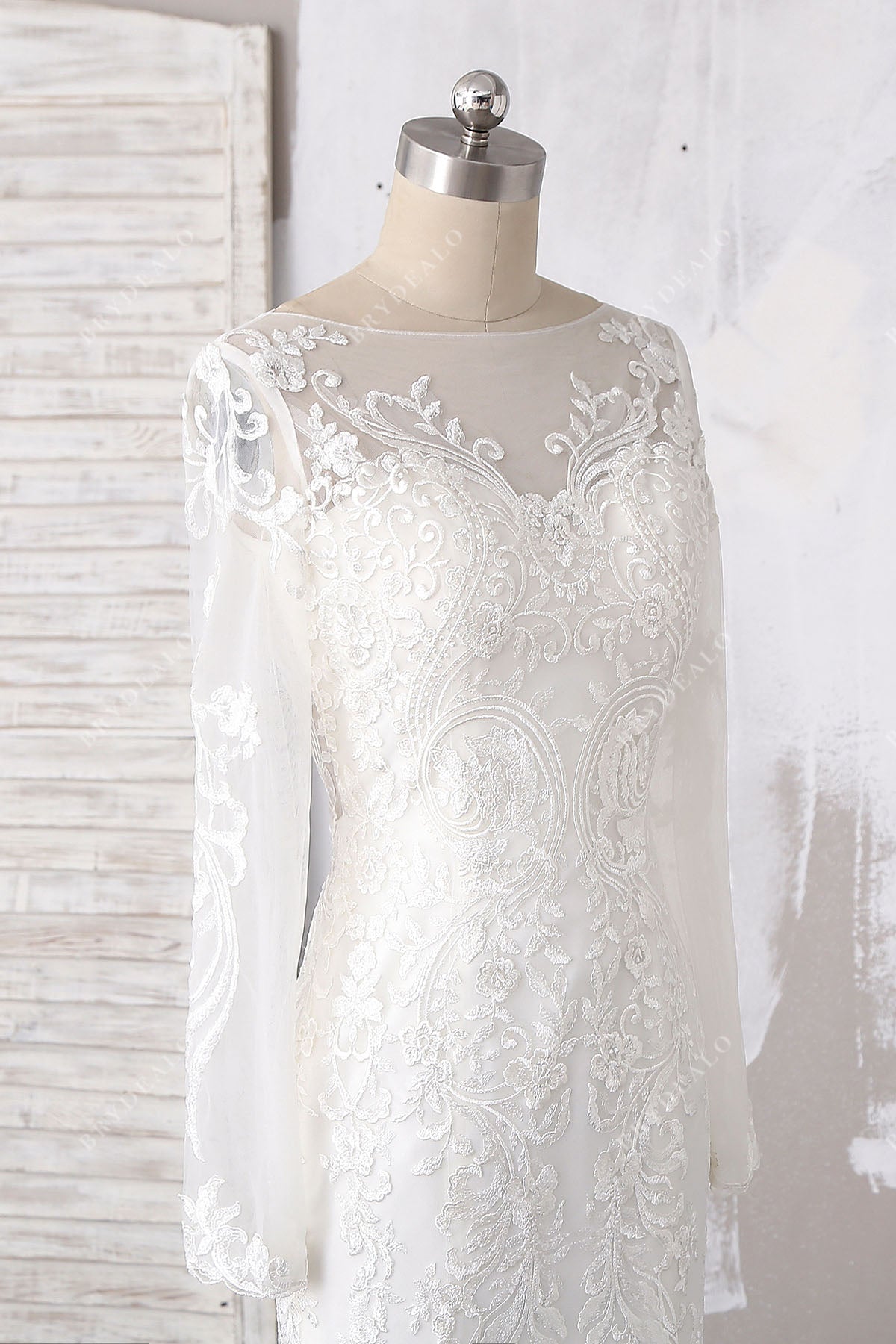 fall long sleeves lace bridal dress