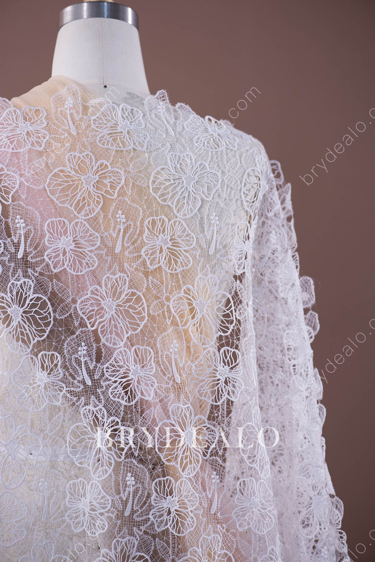 Best Modern Big Flower Embroidered Lace Fabric Online