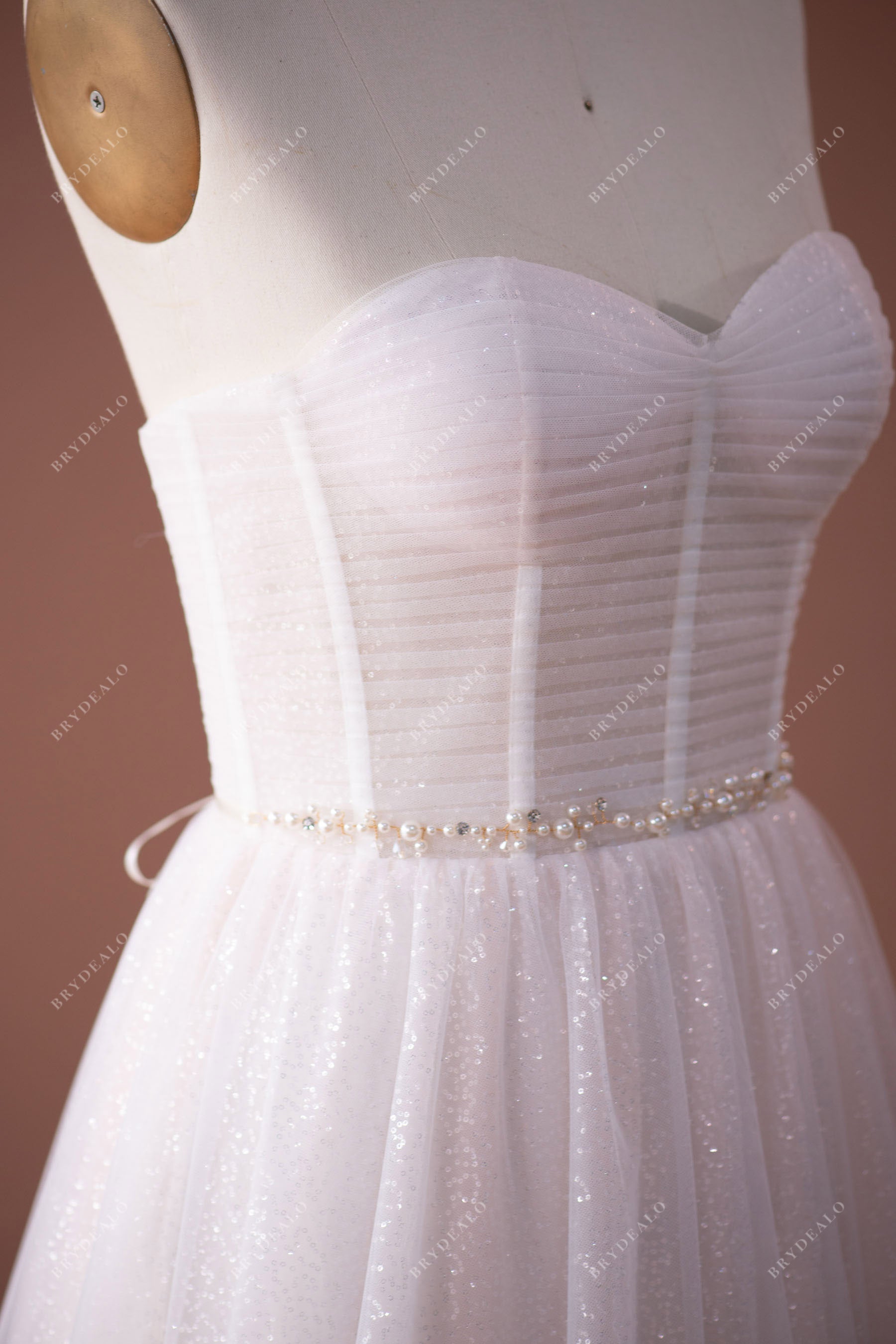 visible boning strapless sweetheart bridal dress