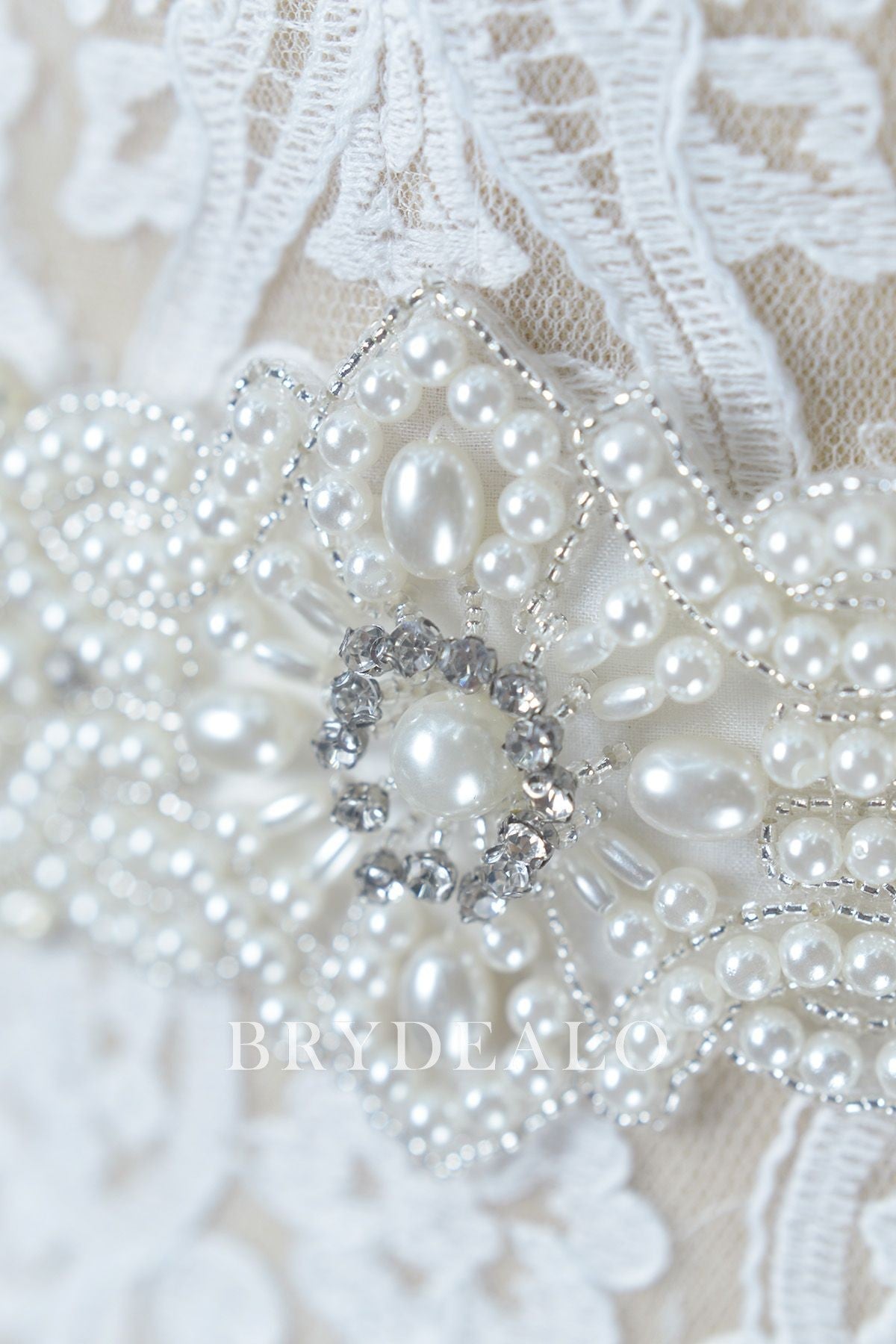 Elegant Pearls Crystals Satin Wedding Sash