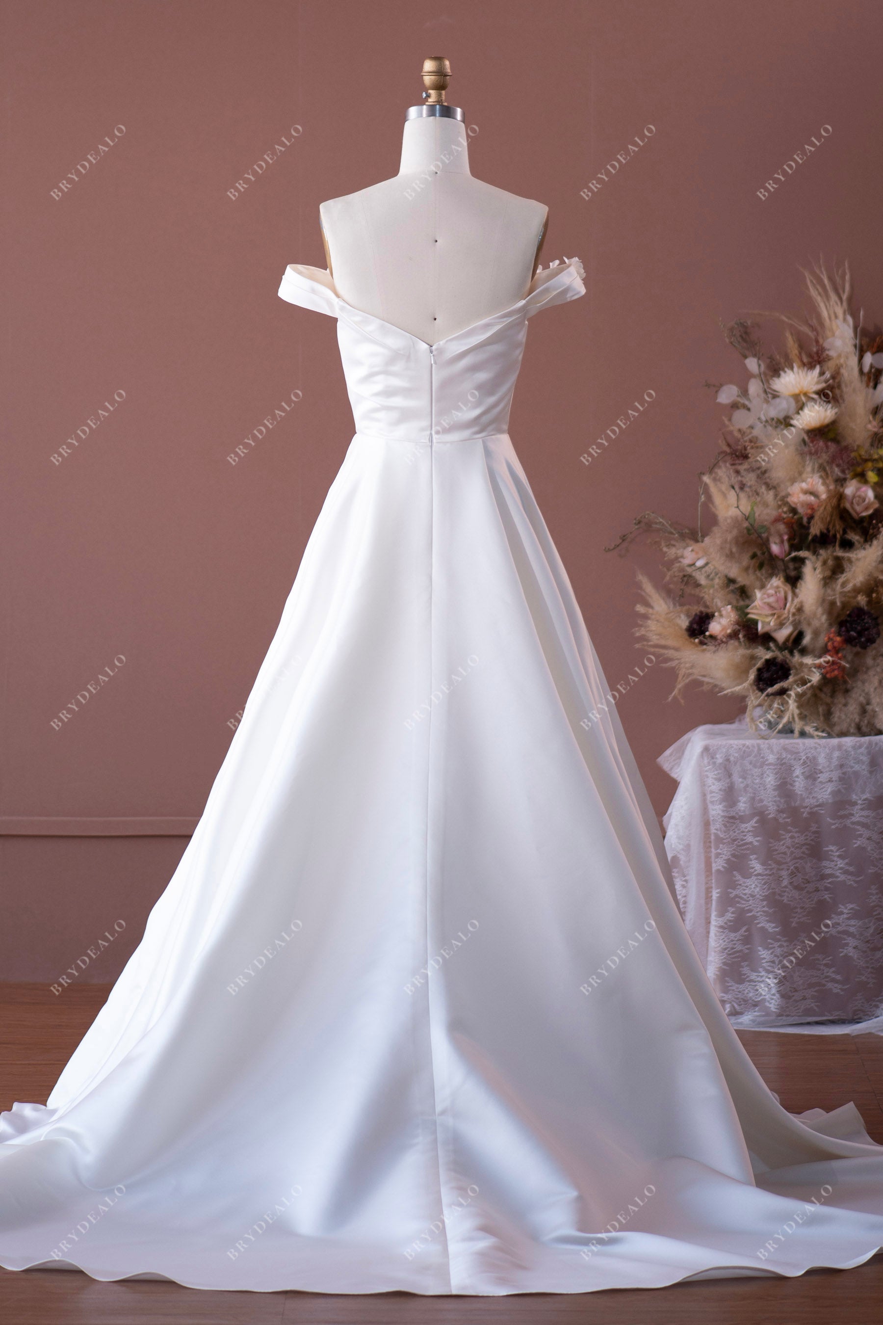 elegant court train V-back A-line wedding gown