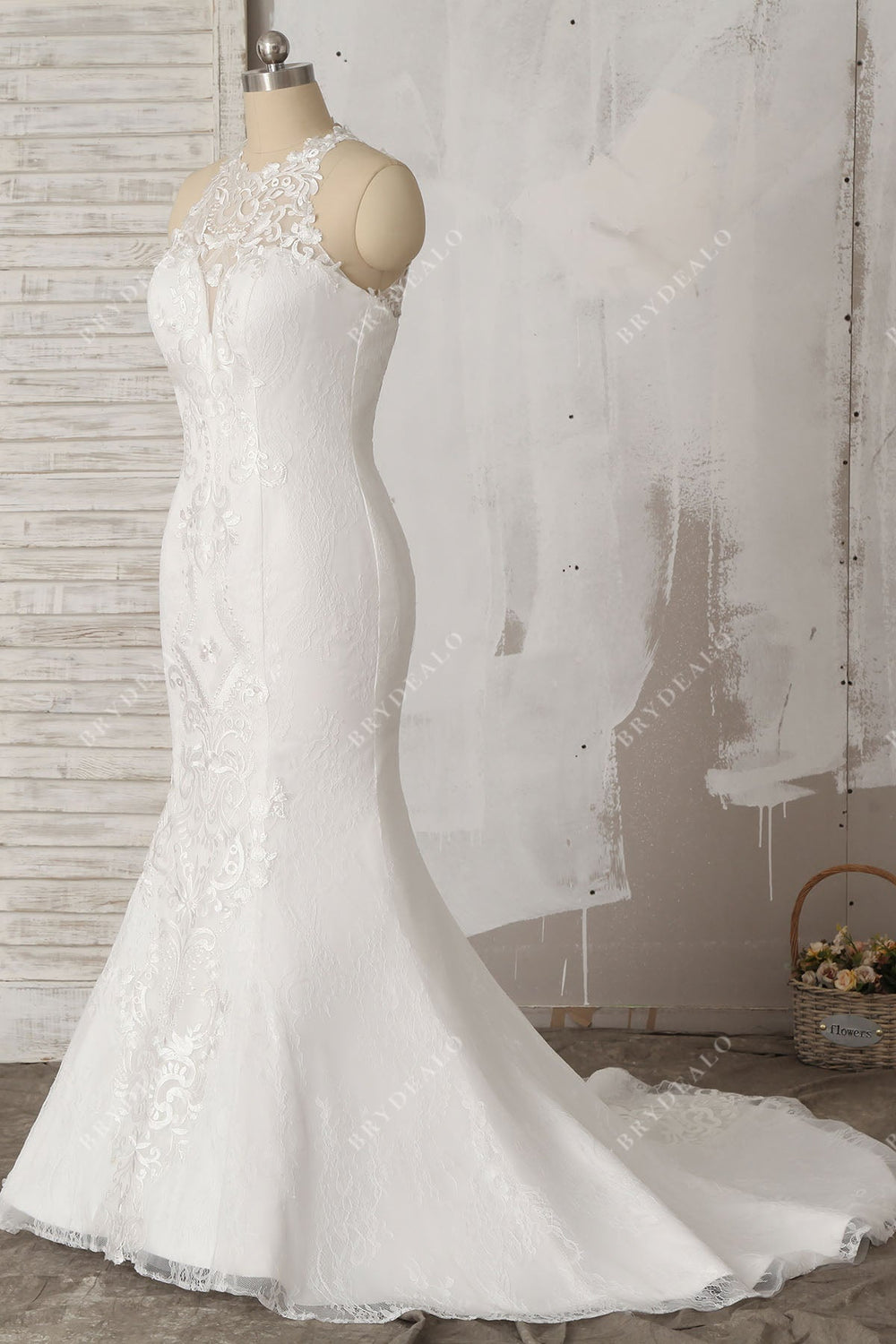 Timeless Mermaid Halter Tulle Lace Long Wedding Dresses C4187