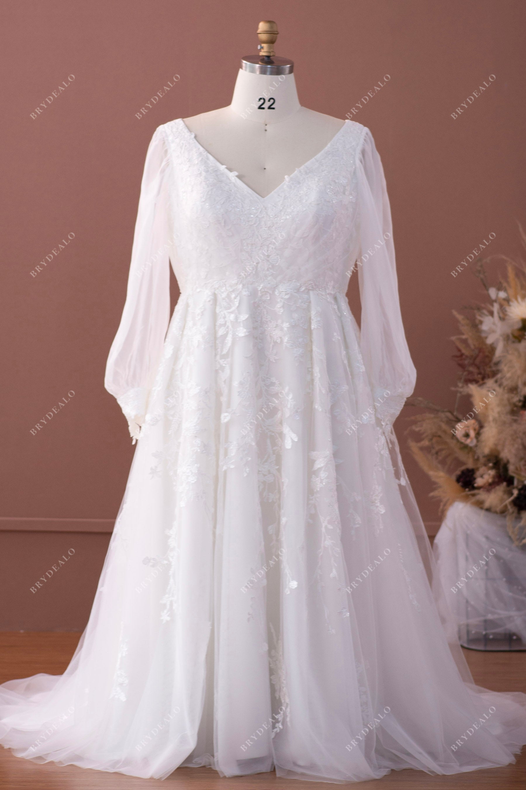 Plus Size Boho Bubble Sleeves Lace A-line Wedding Dress