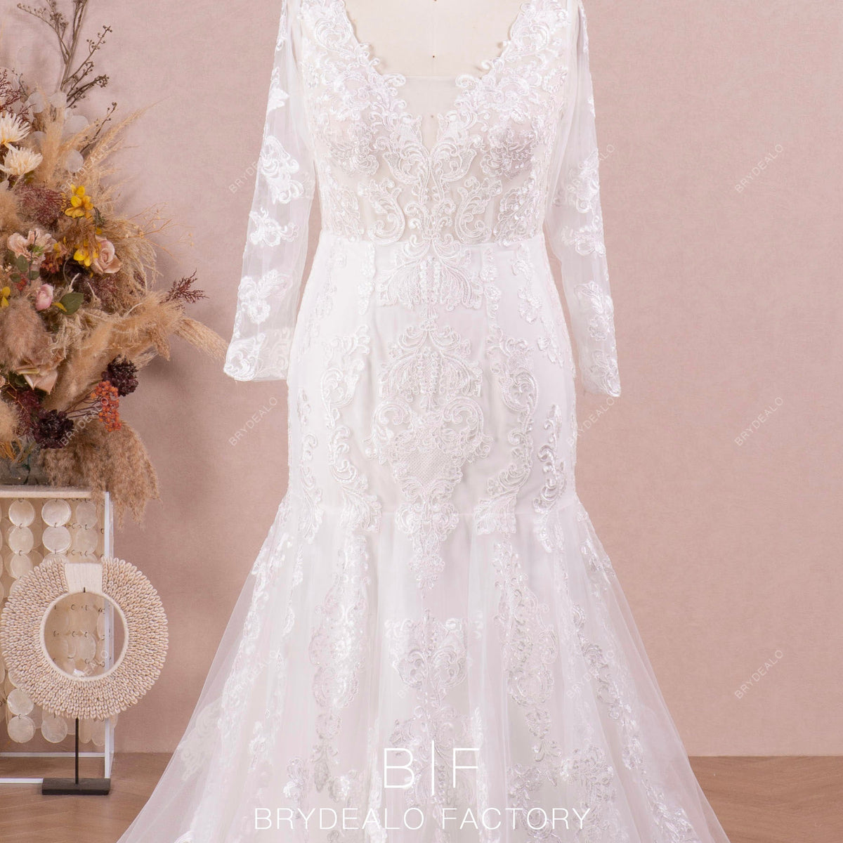 Elegant Lace Plus Size V-neck Mermaid Long Sleeve Wedding Dress - Main Image