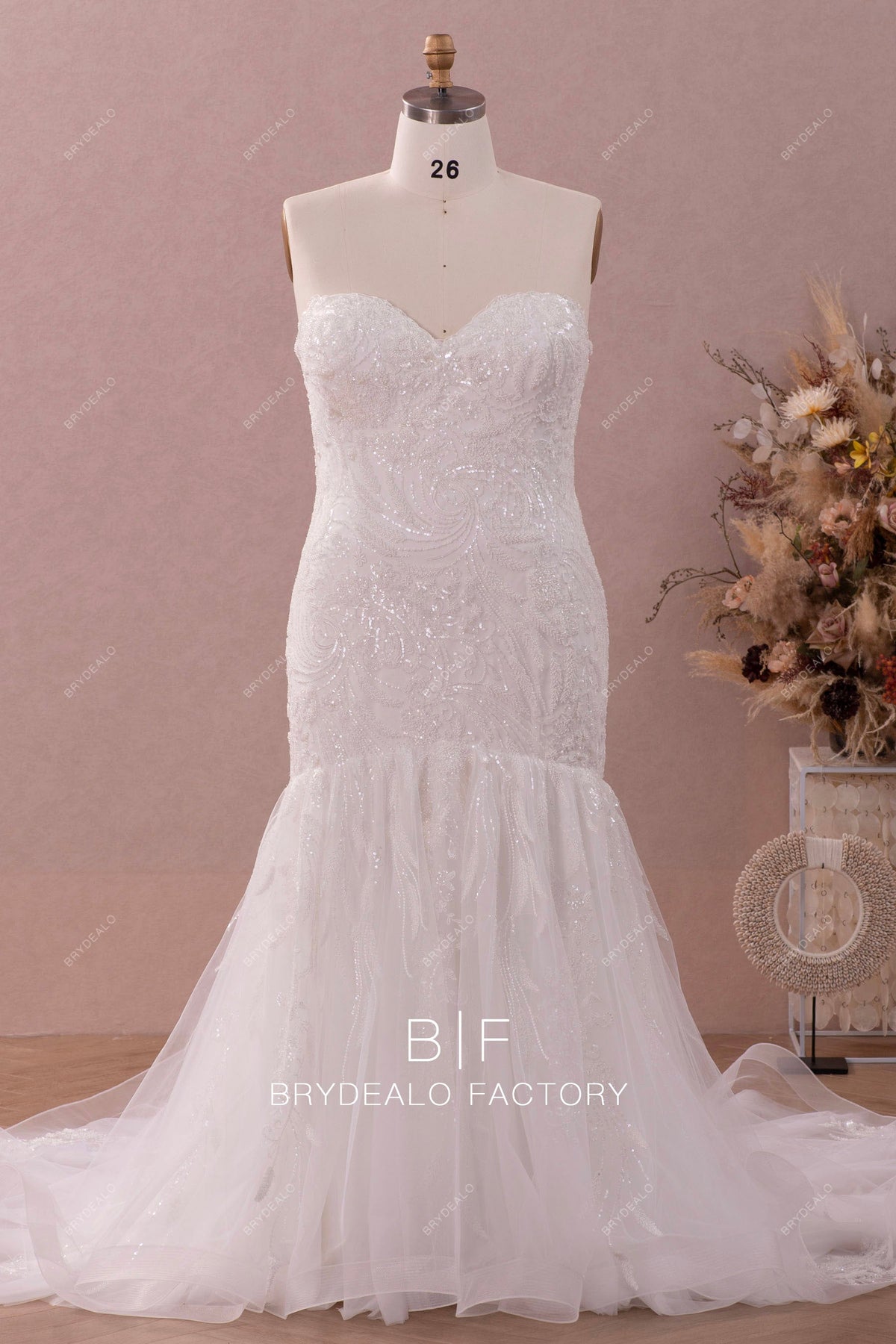 Plus Size Modern Lace Ruffled Tulle Trumpet Wedding Gown